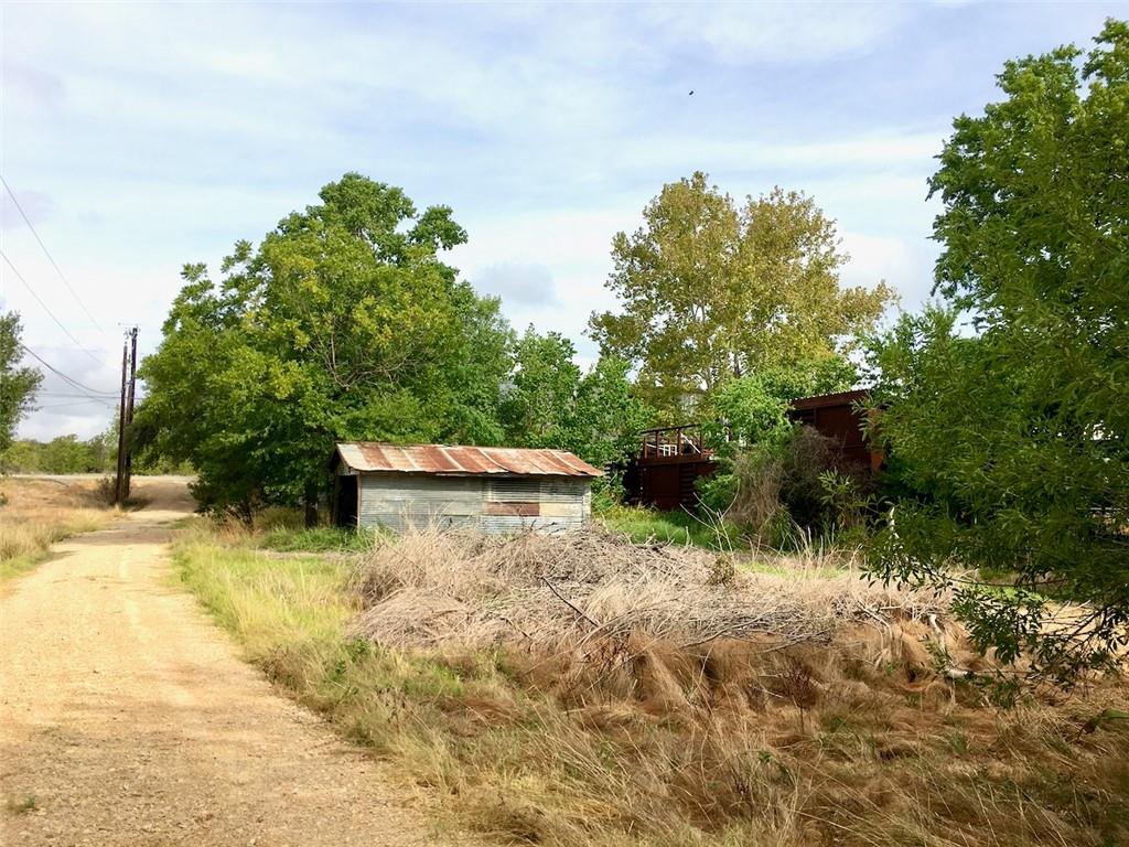 4405 Hunter RD, San Marcos, TX 78666 photo 3