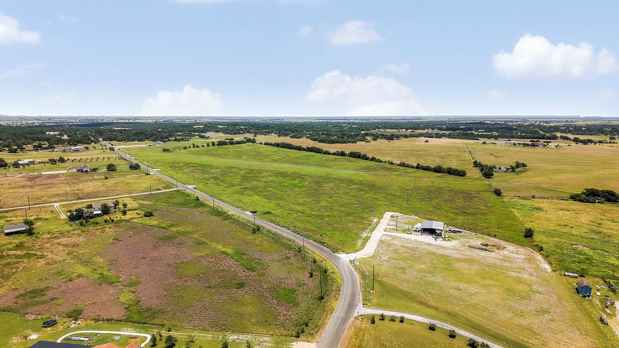 1066 County Road 153 - Lot 4, Georgetown, TX 78626 photo 2