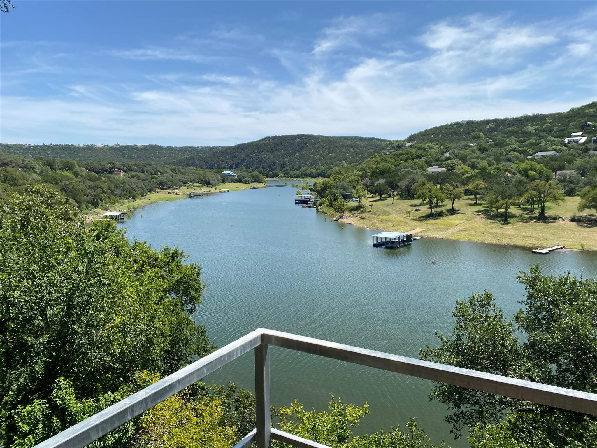 11119 Lakeside DR, Jonestown, TX 78645 photo 3