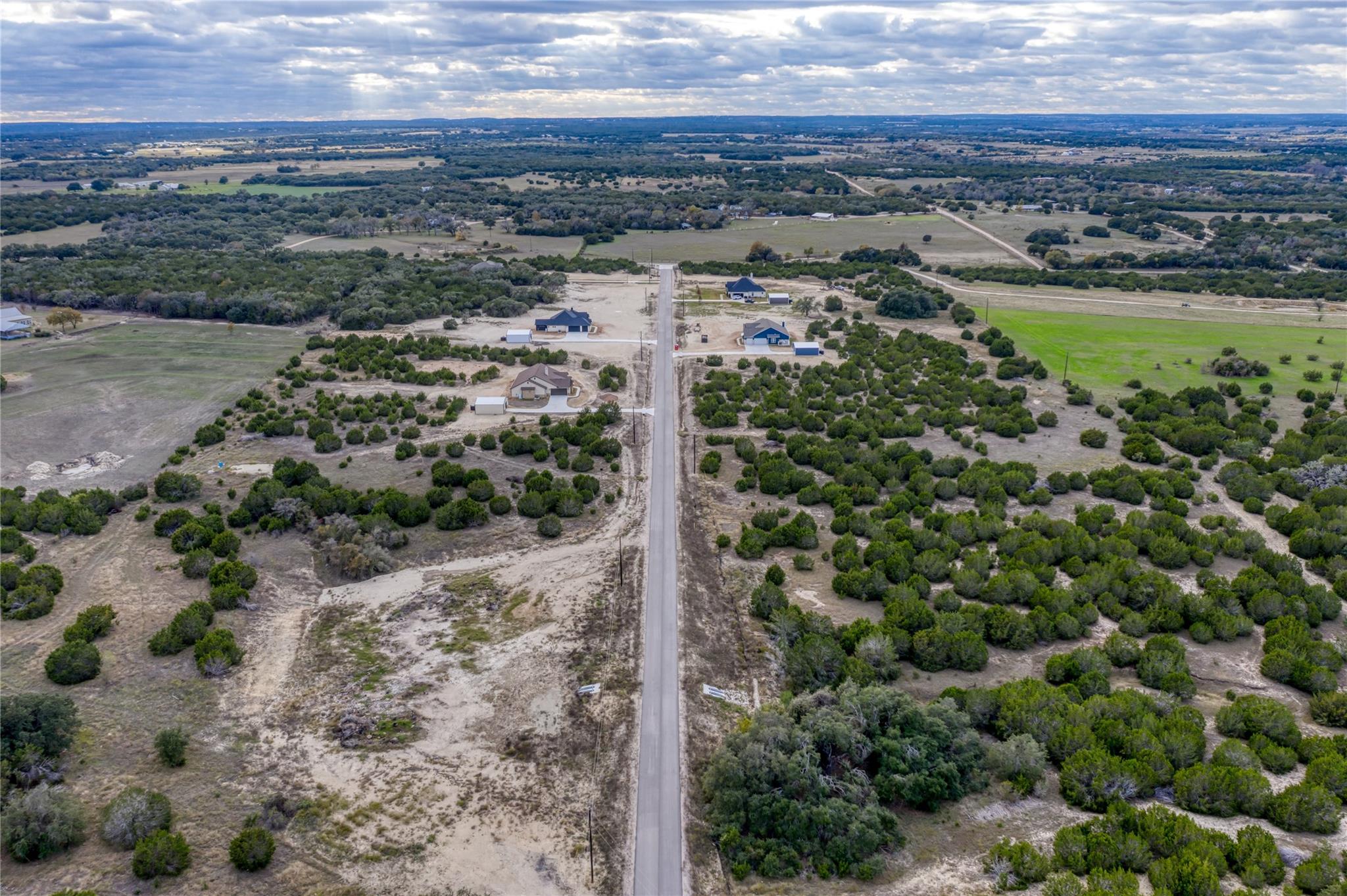 179 Whispering Wind RD, Bertram, TX 78605 photo 5