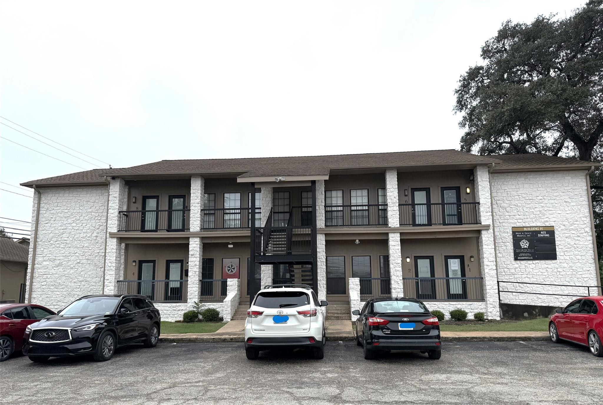 Bank of the Hills Office Park