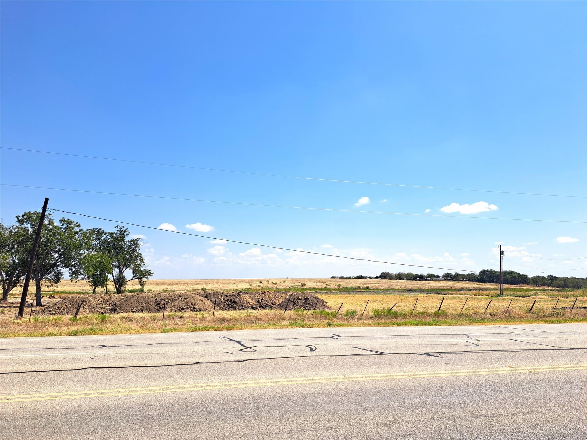 5800 HWY 95 N Highway, Granger, TX 76530 photo 2