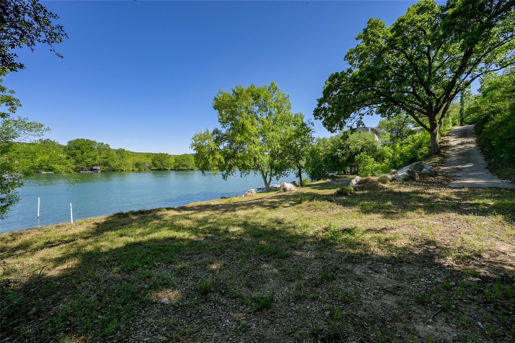 4200 Rivercrest DR, Austin, TX 78746 photo 5