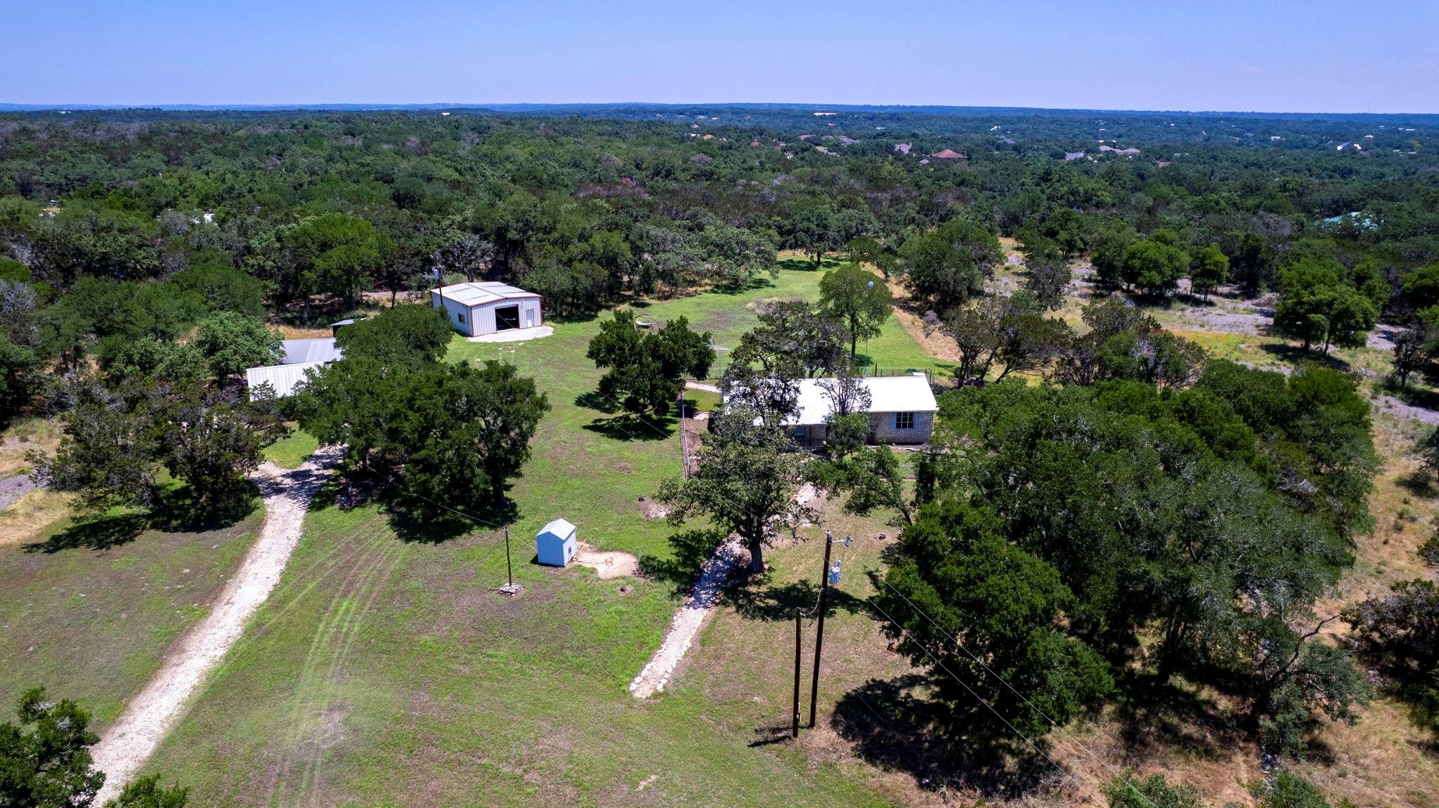 801 Billie Brooks LN, Driftwood, TX 78619 photo 3