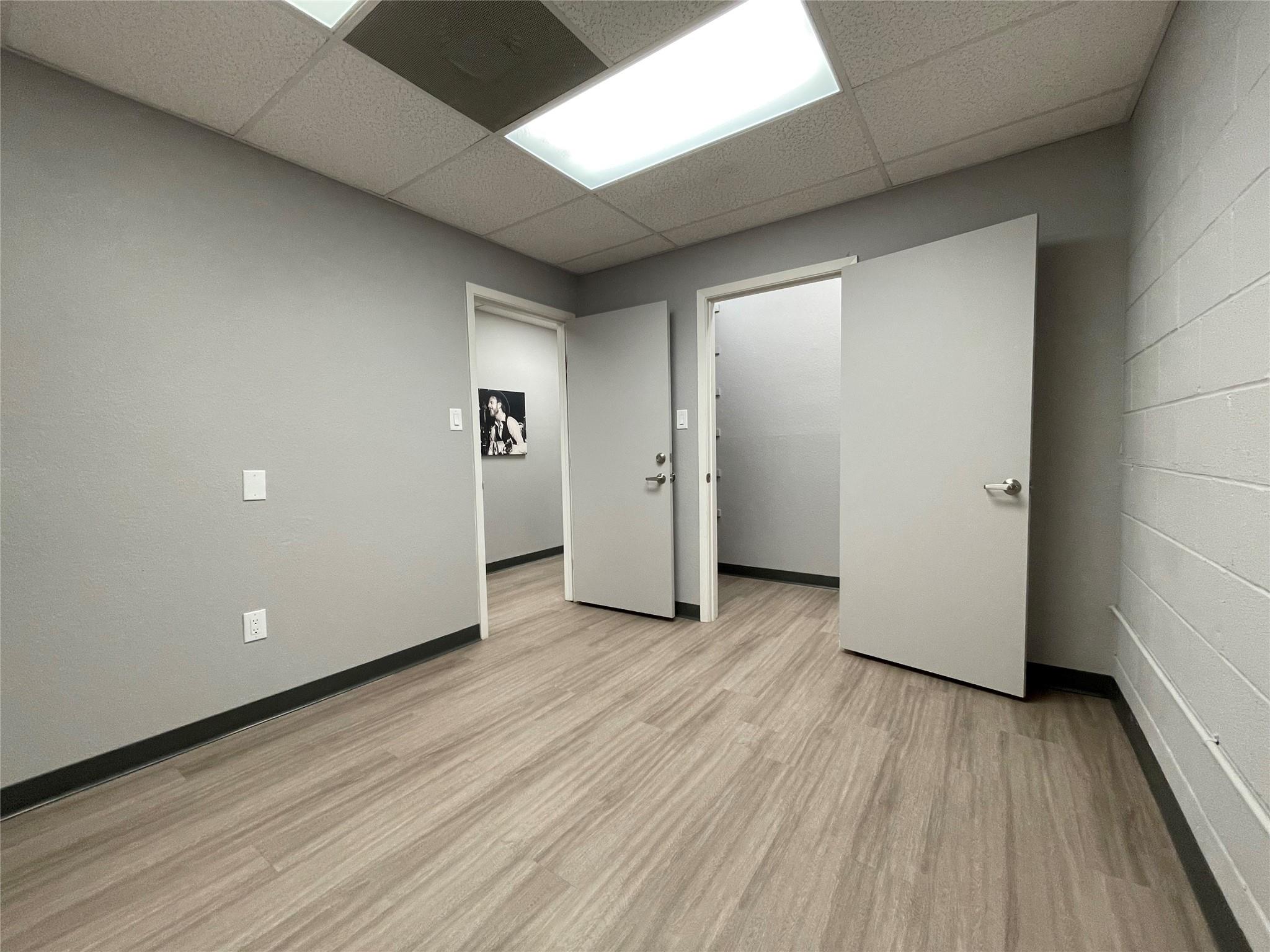1409 Bishop ST, San Marcos, TX 78666 photo 5