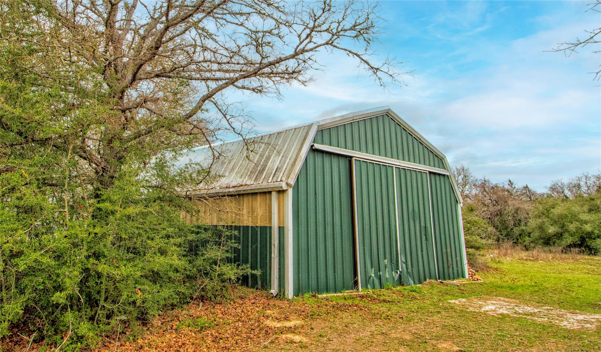5100 Wood Duck DR, Flatonia, TX 78959 photo 4