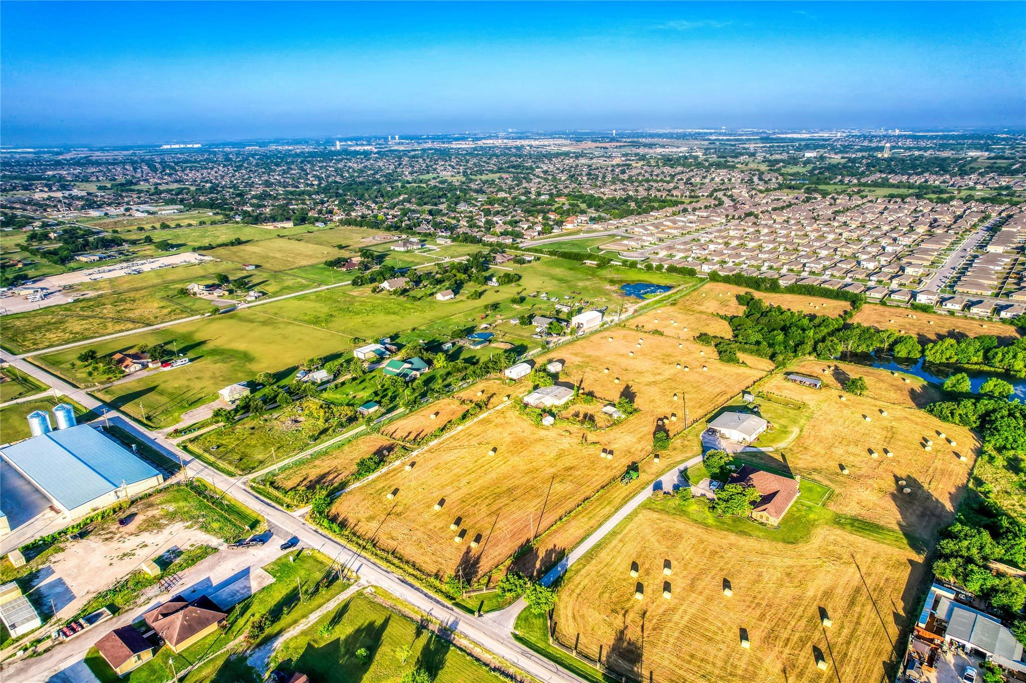 21602 Martin LN, Pflugerville, TX 78660 photo 4