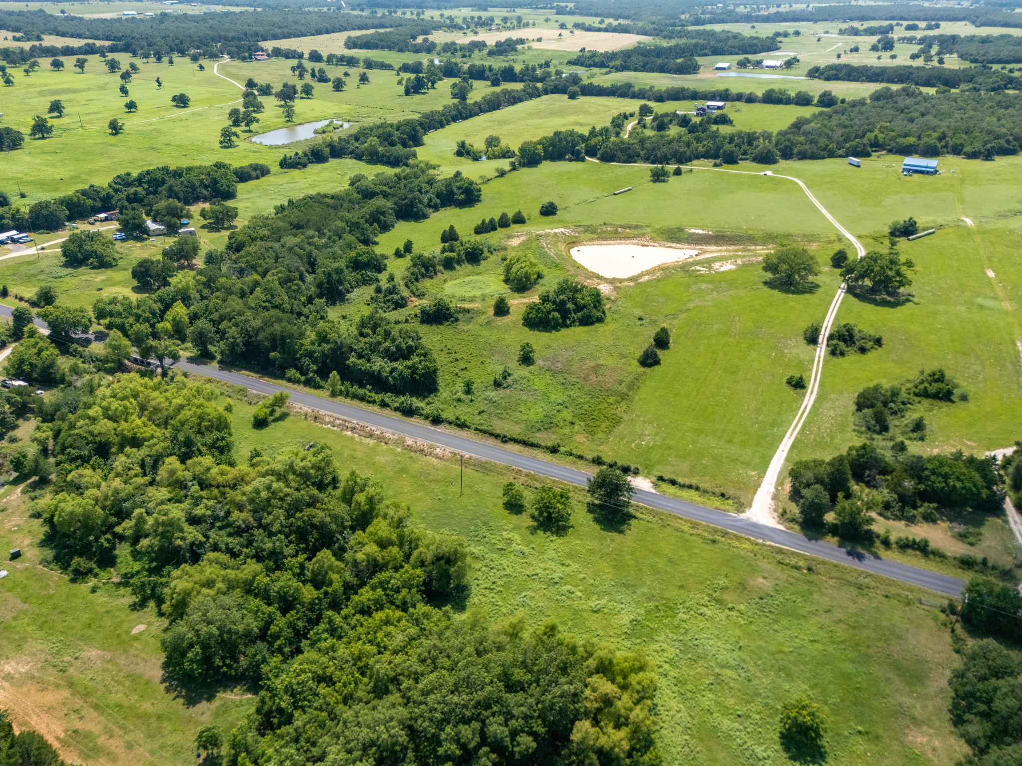 1500 County Road 481, Thrall, TX 76578 photo 3