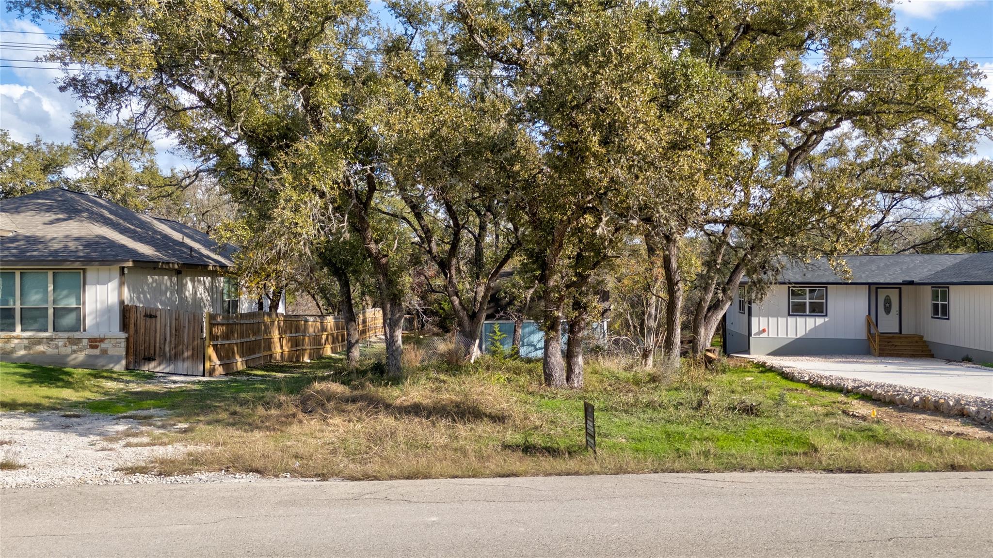1223 Lavaca, Canyon Lake, TX 78133 photo 3