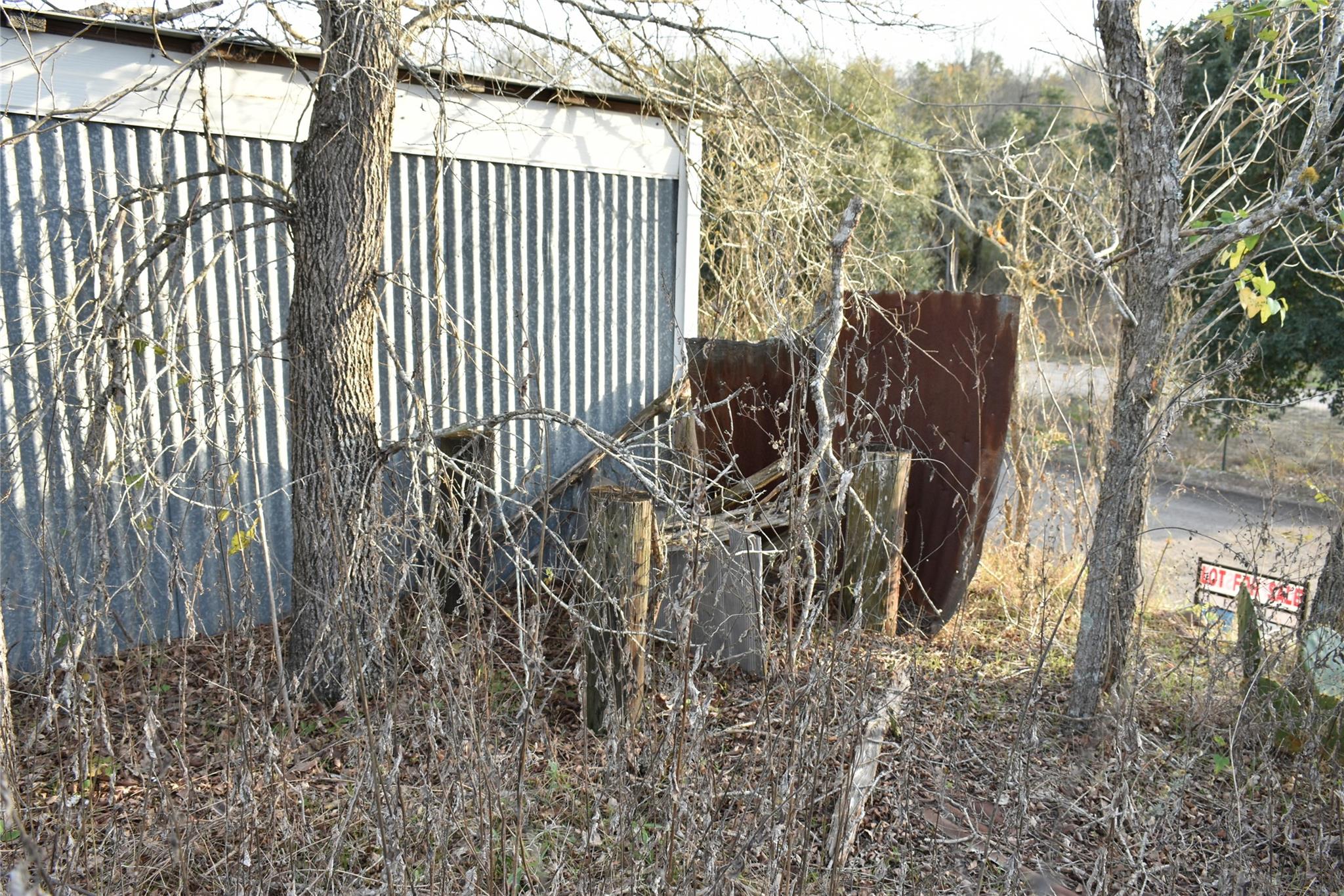TBD Young RD, Smithville, TX 78957 photo 3
