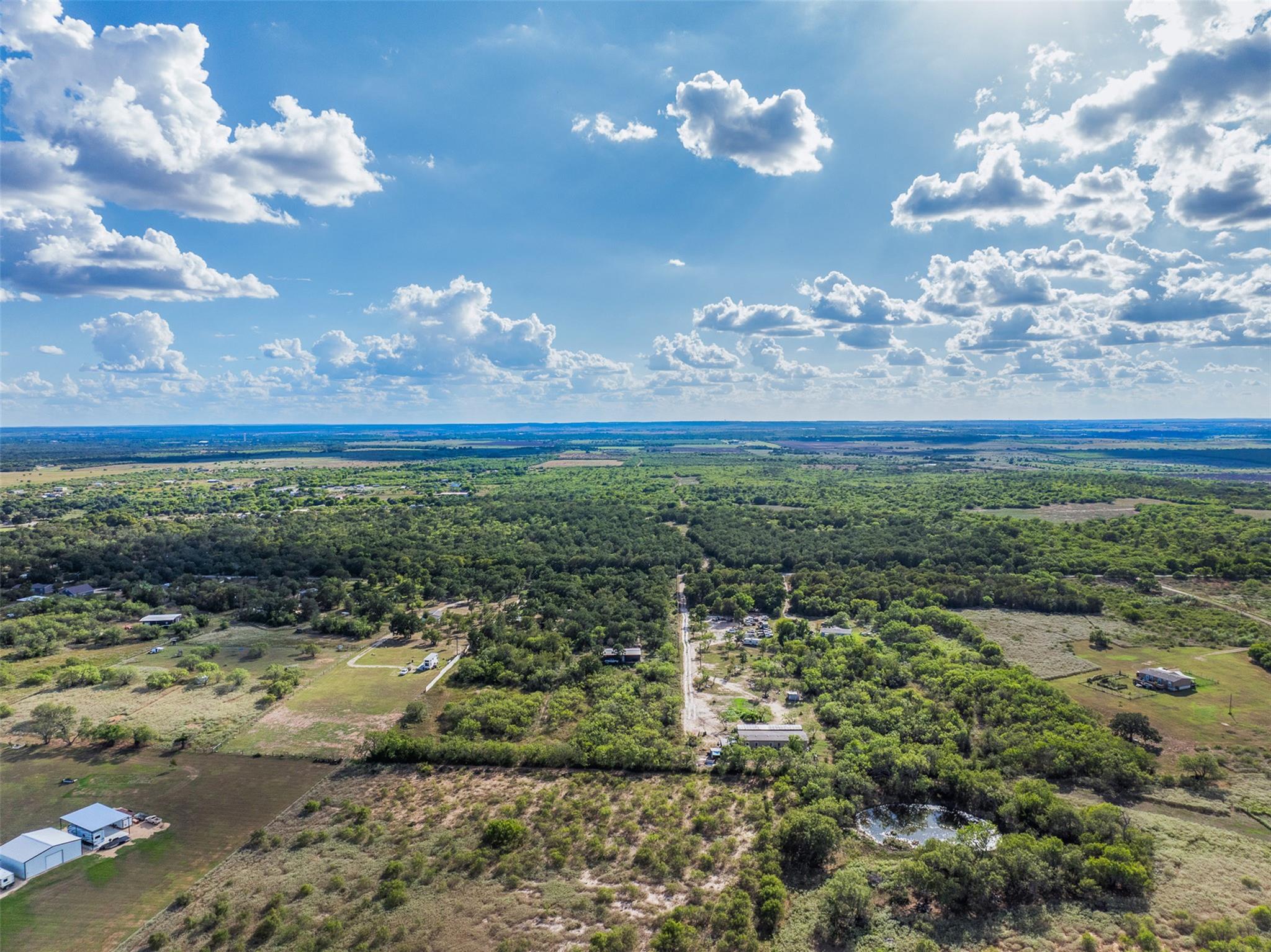 399 Seals Creek RD, Lockhart, TX 78644 photo 2