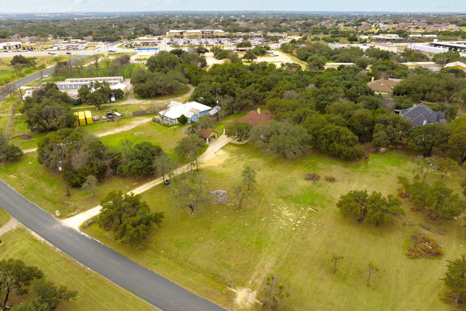 6626 Jim Hogg DR, Georgetown, TX 78633 photo 3