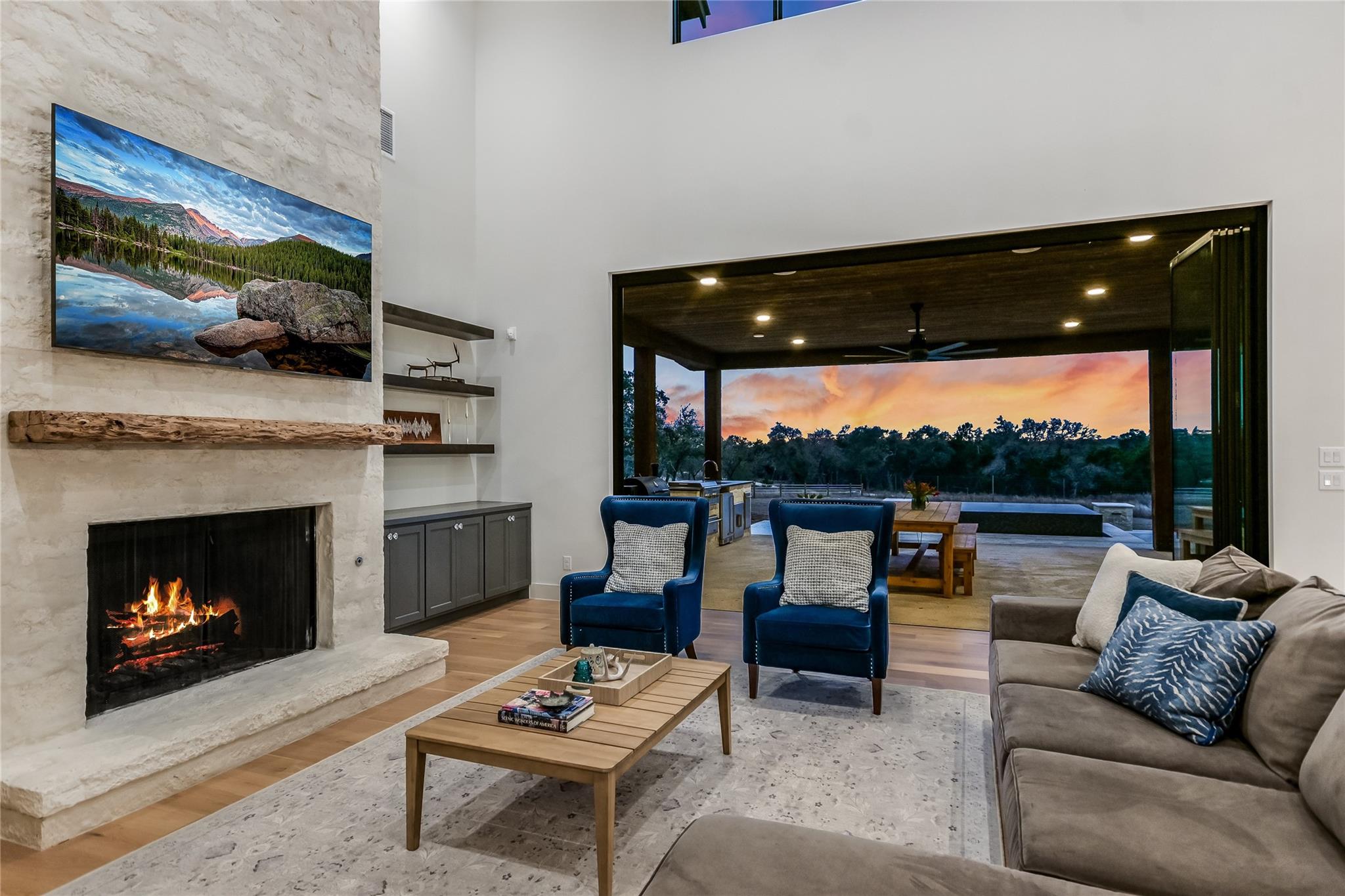 207 GWENDOLYNS TRL, Wimberley, TX 78676 photo 5
