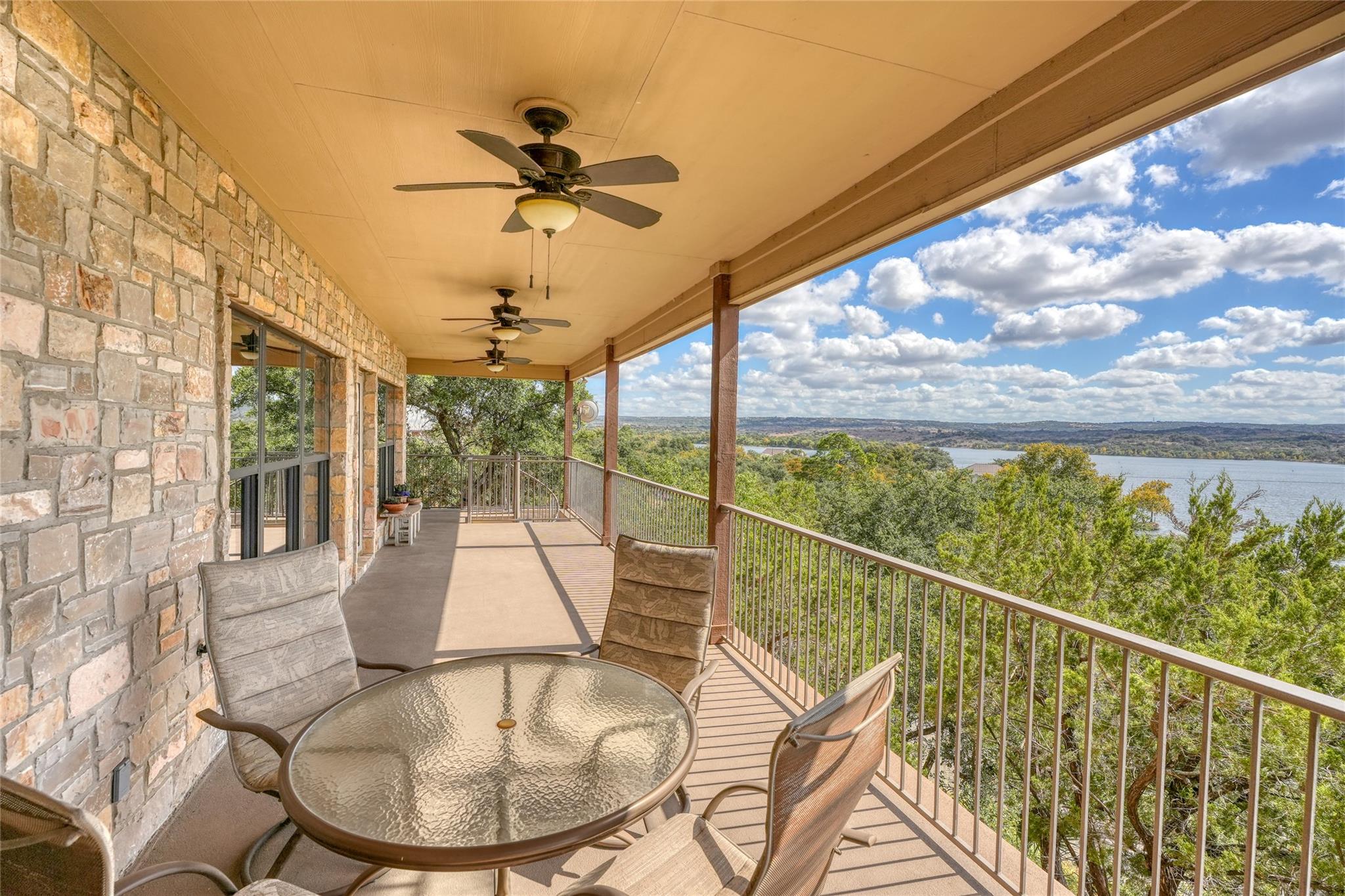 604 Inwood RD, Buchanan Dam, TX 78609 photo 3