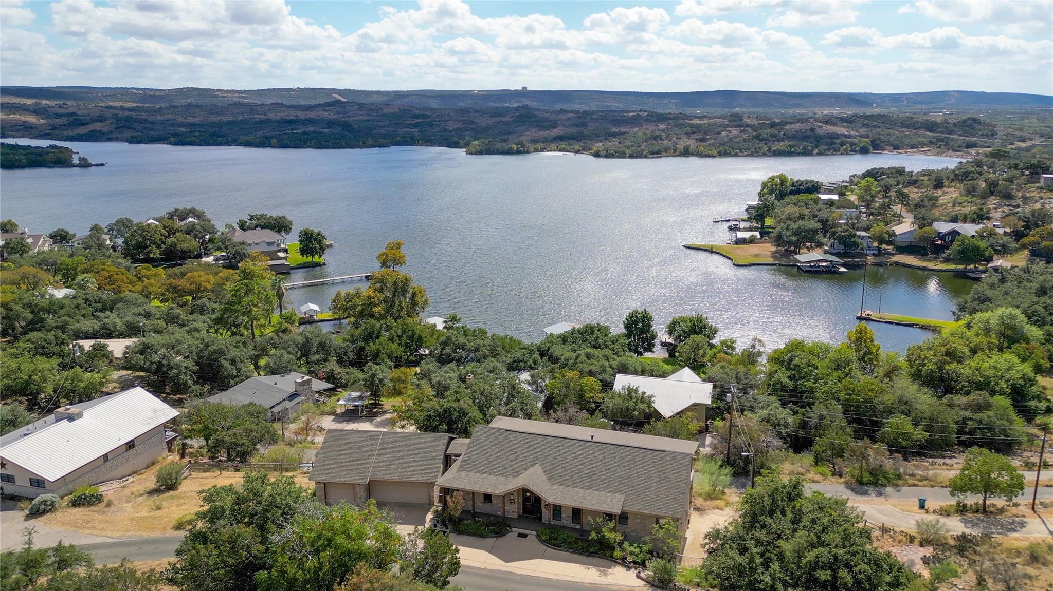 604 Inwood RD, Buchanan Dam, TX 78609 photo 4