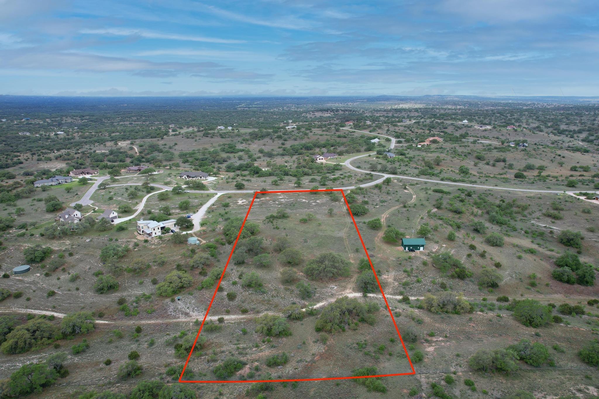 195 Cypress View DR, Johnson City, TX 78636 photo 4