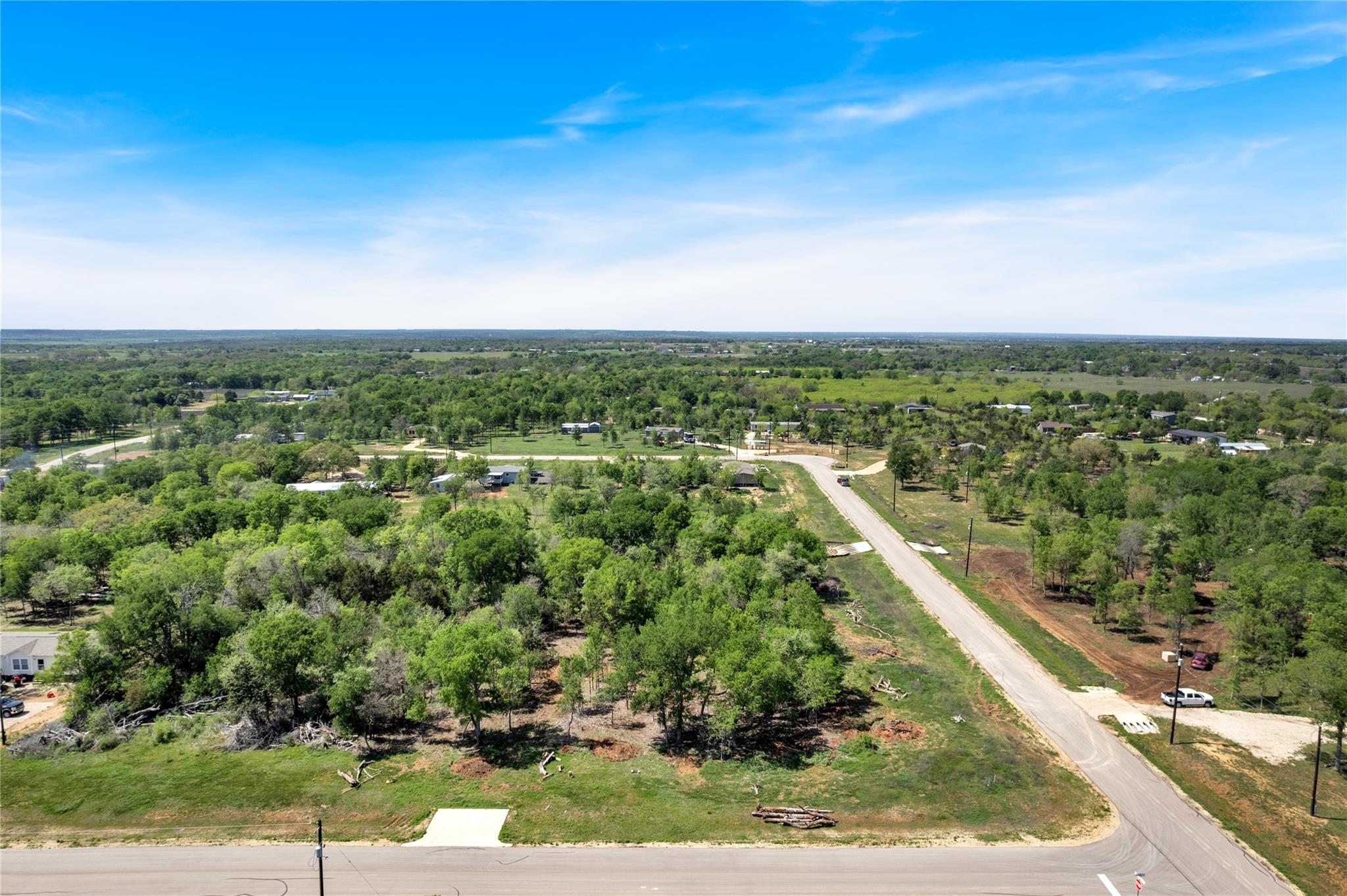 112 Empire ST, Elgin, TX 78621 photo 5