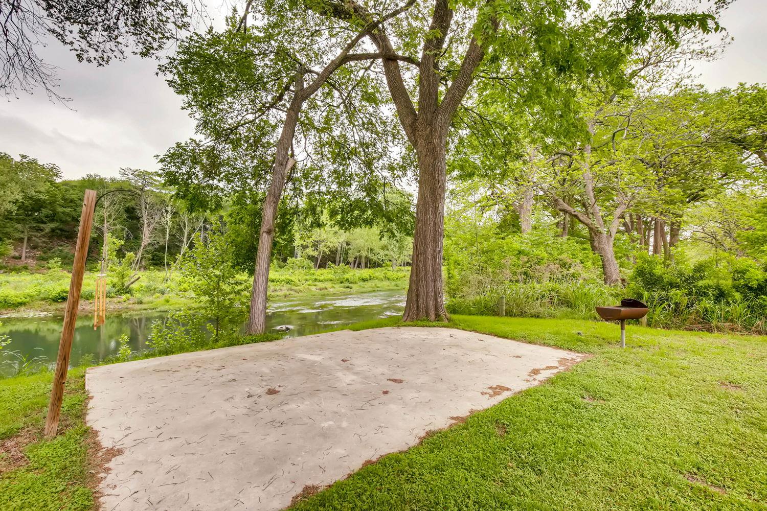 0 Ervendberg Ave, New Braunfels, TX 78130 photo 2