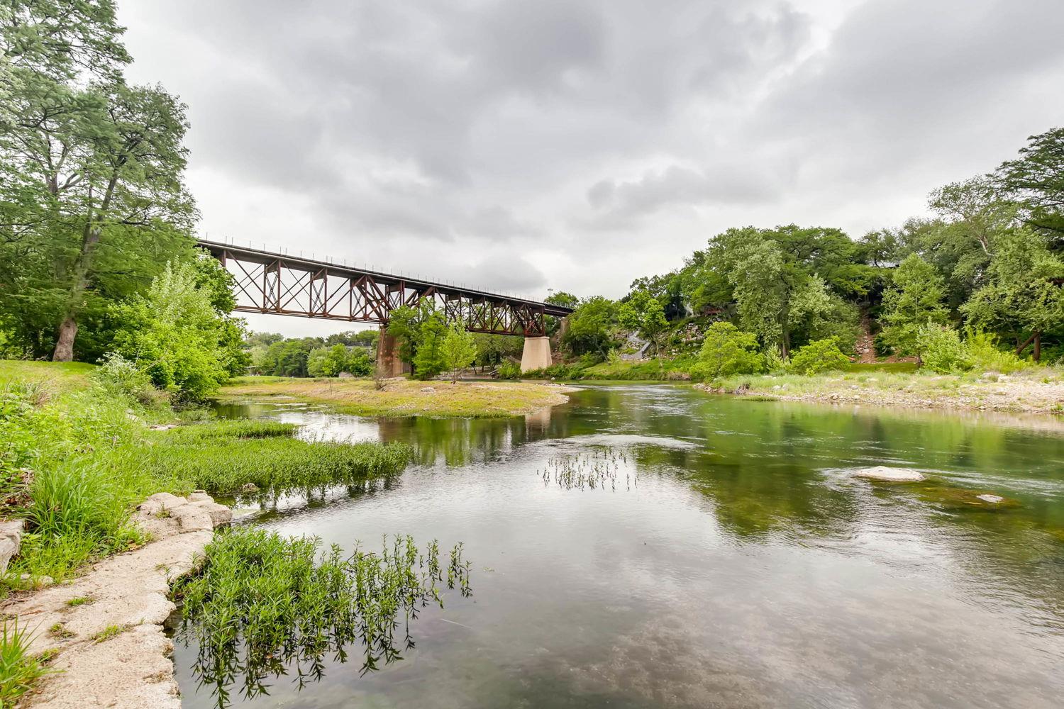 0 Ervendberg Ave, New Braunfels, TX 78130 photo 4