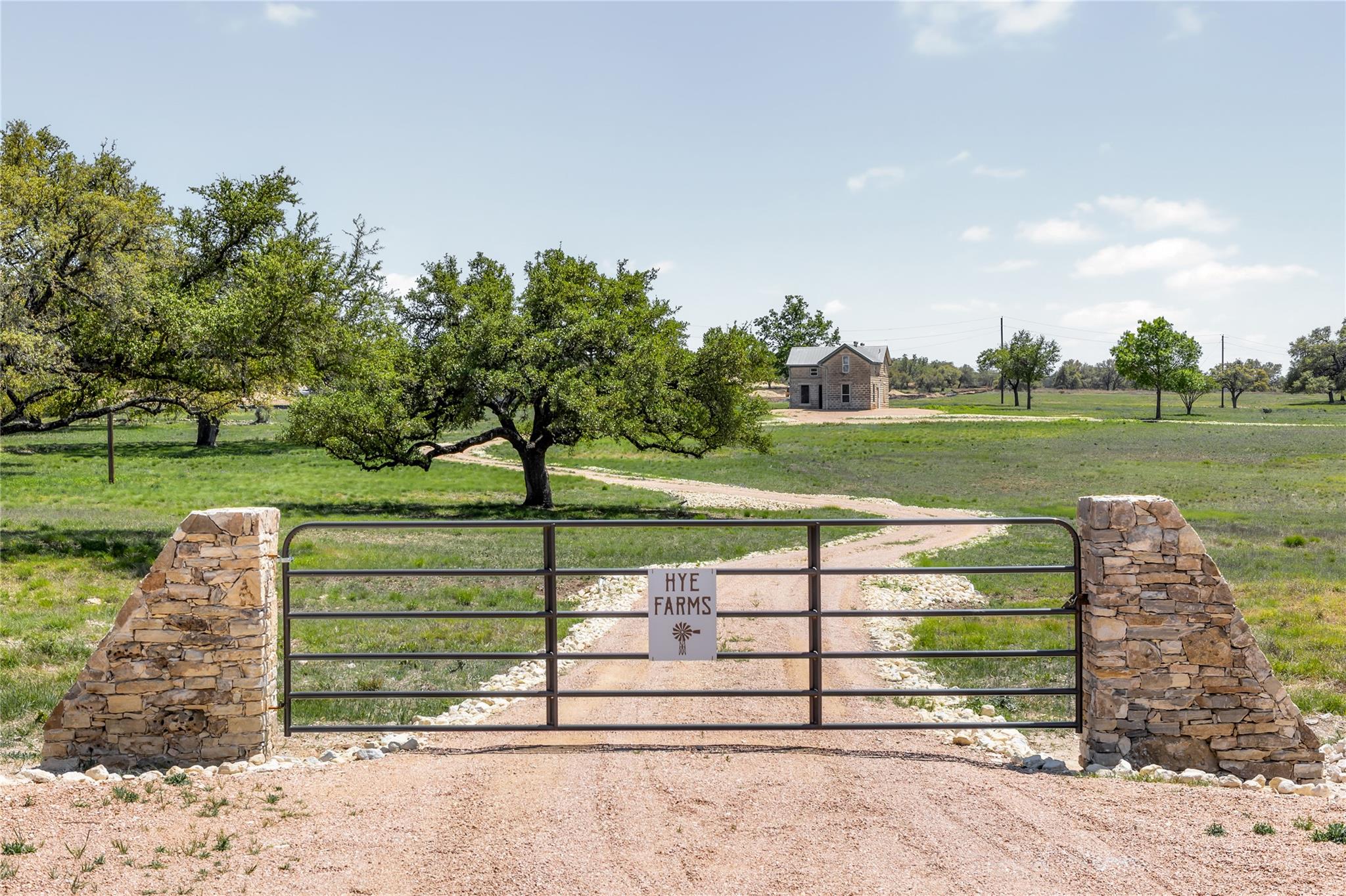 9695 W US 290 Highway, Hye, TX 78635 photo 3