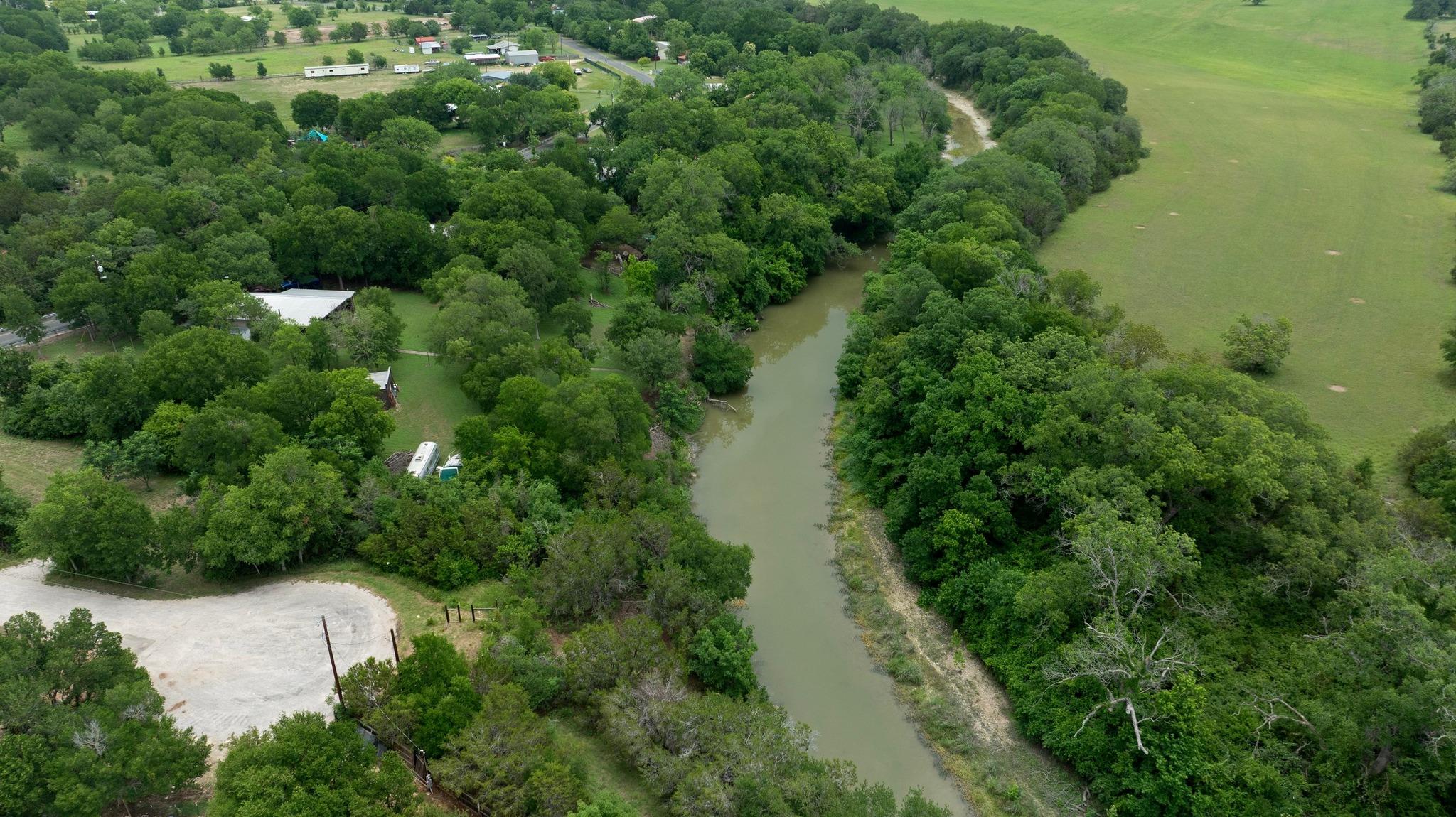 1614 San Gabriel Ranch RD, Liberty Hill, TX 78642 photo 3