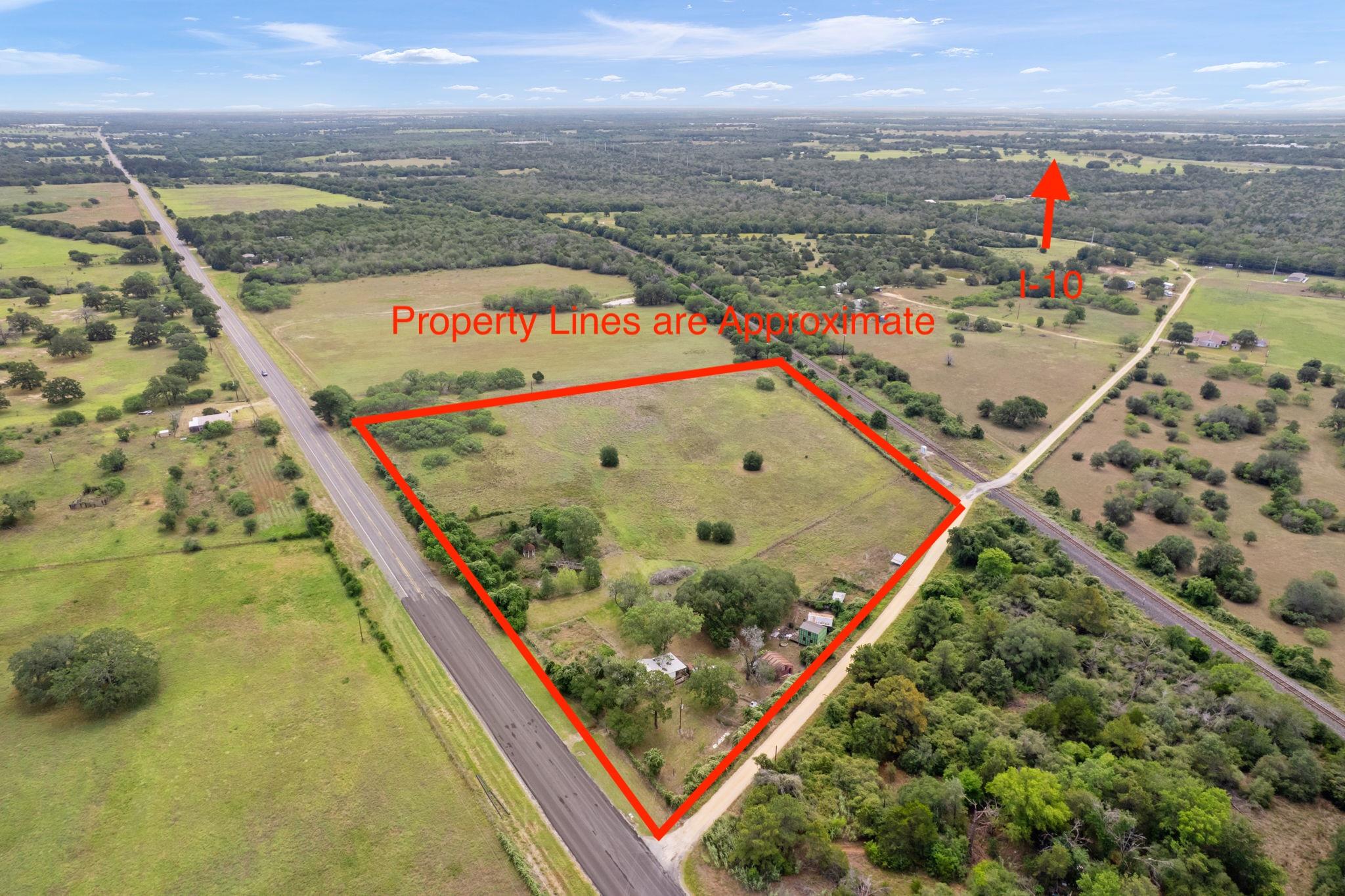 10843 Us Highway 90, Harwood, TX 78632 photo 2