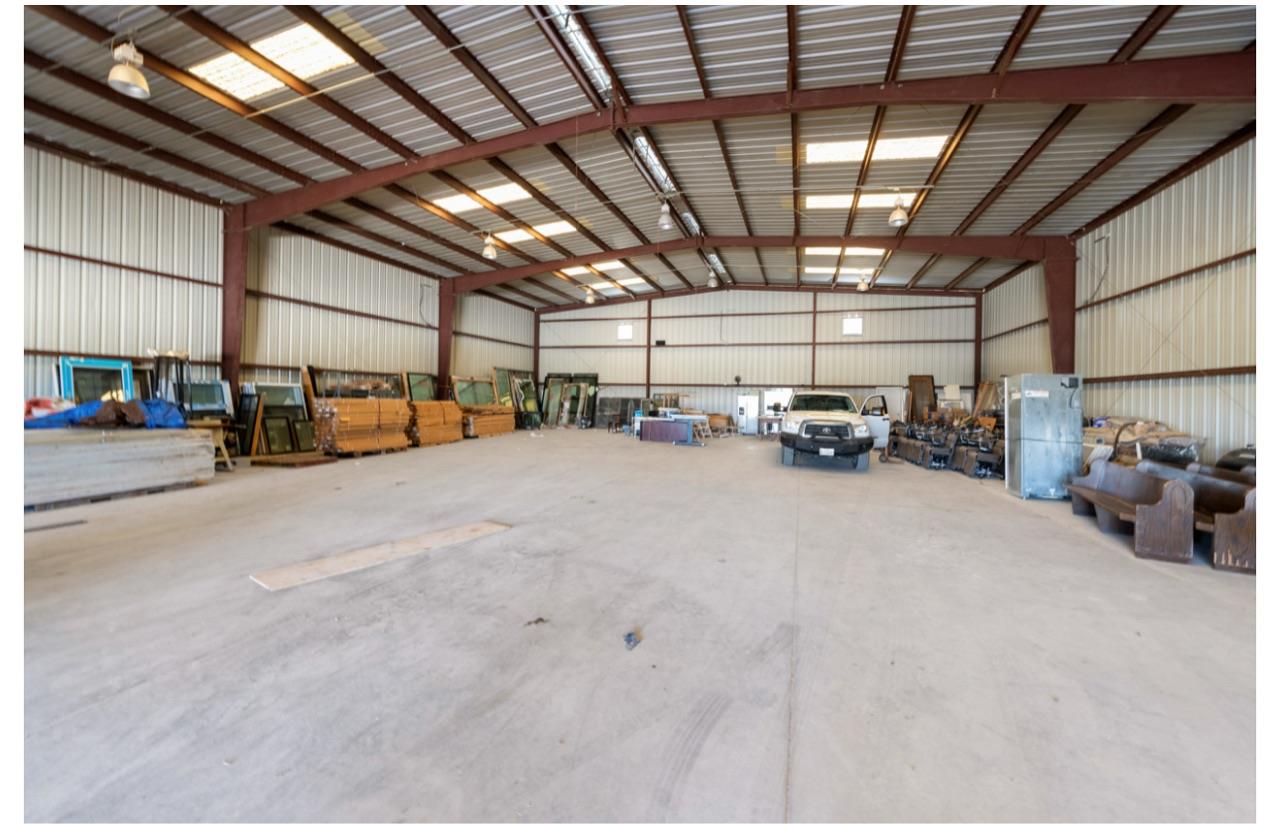 2270 Loop 4, Buda, TX 78610 photo 2