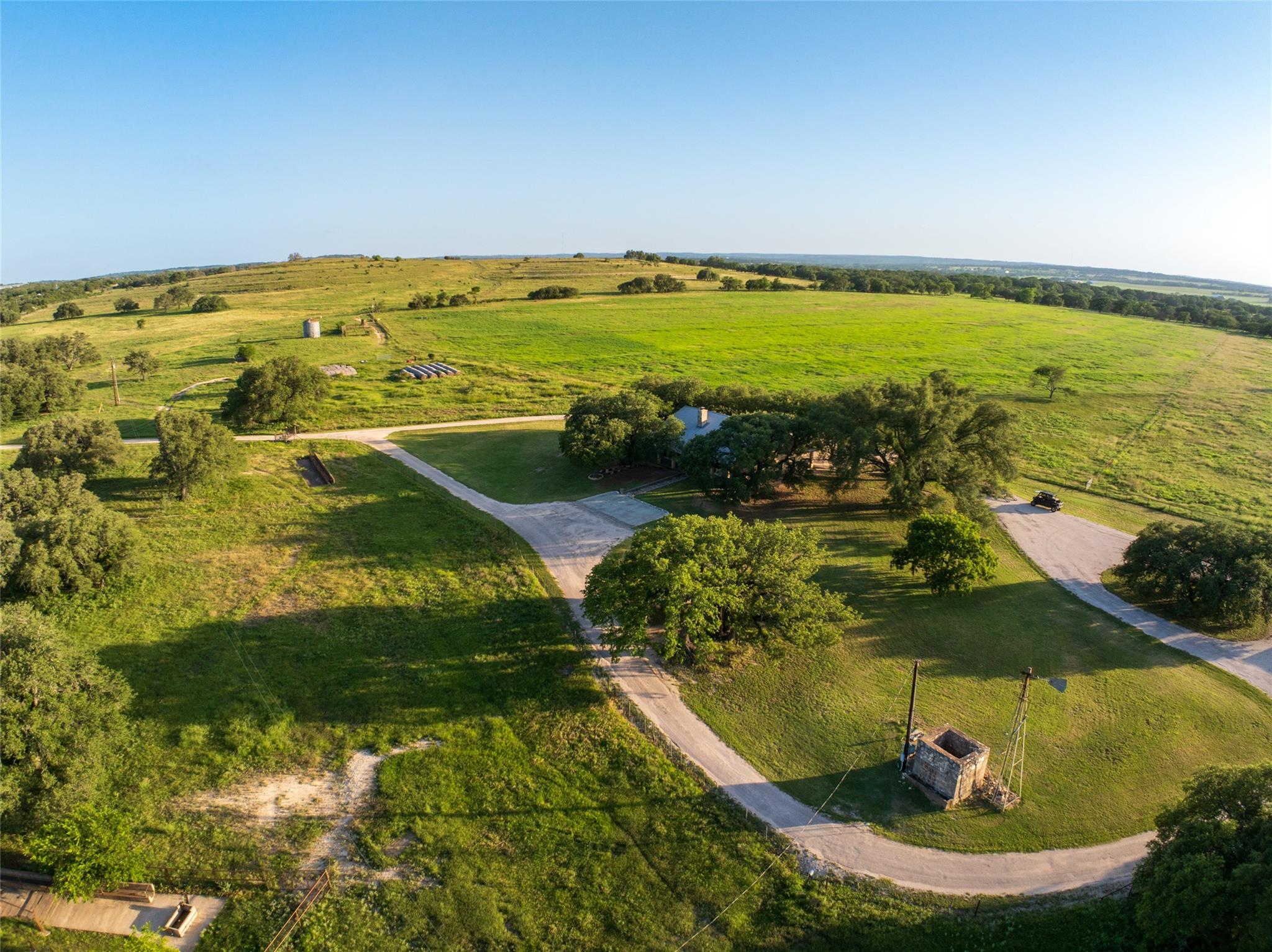 302 Hye Albert RD, Hye, TX 78635 photo 3