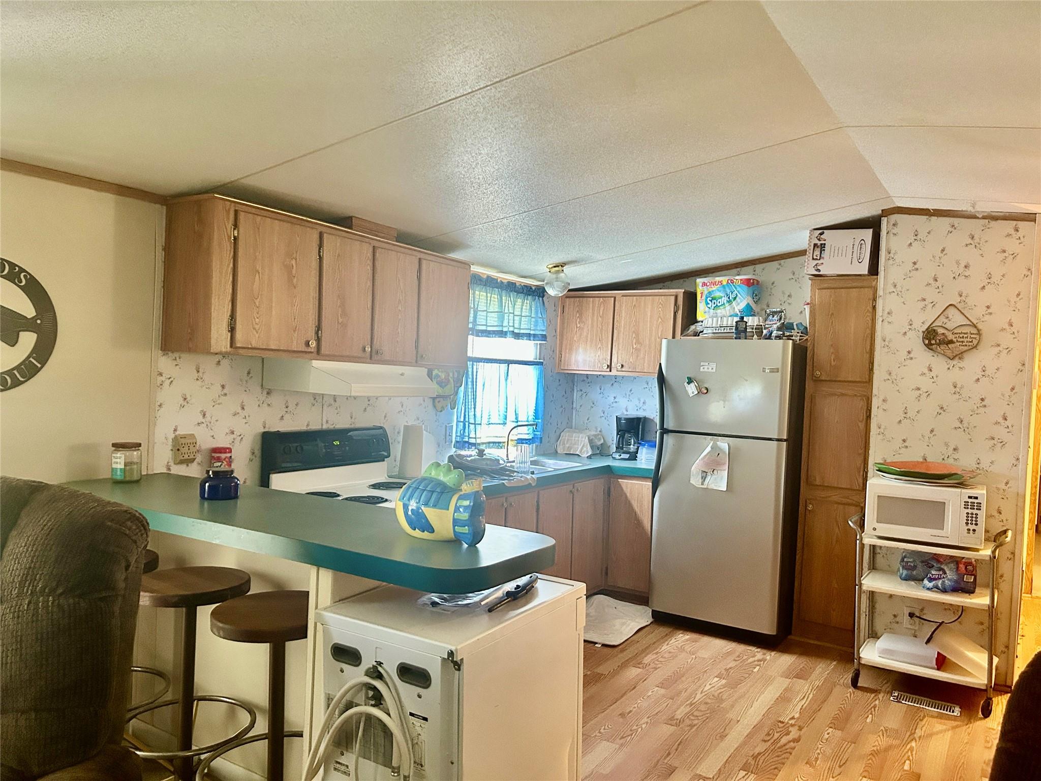 204 4th ST, Seadrift, TX 77983 photo 5