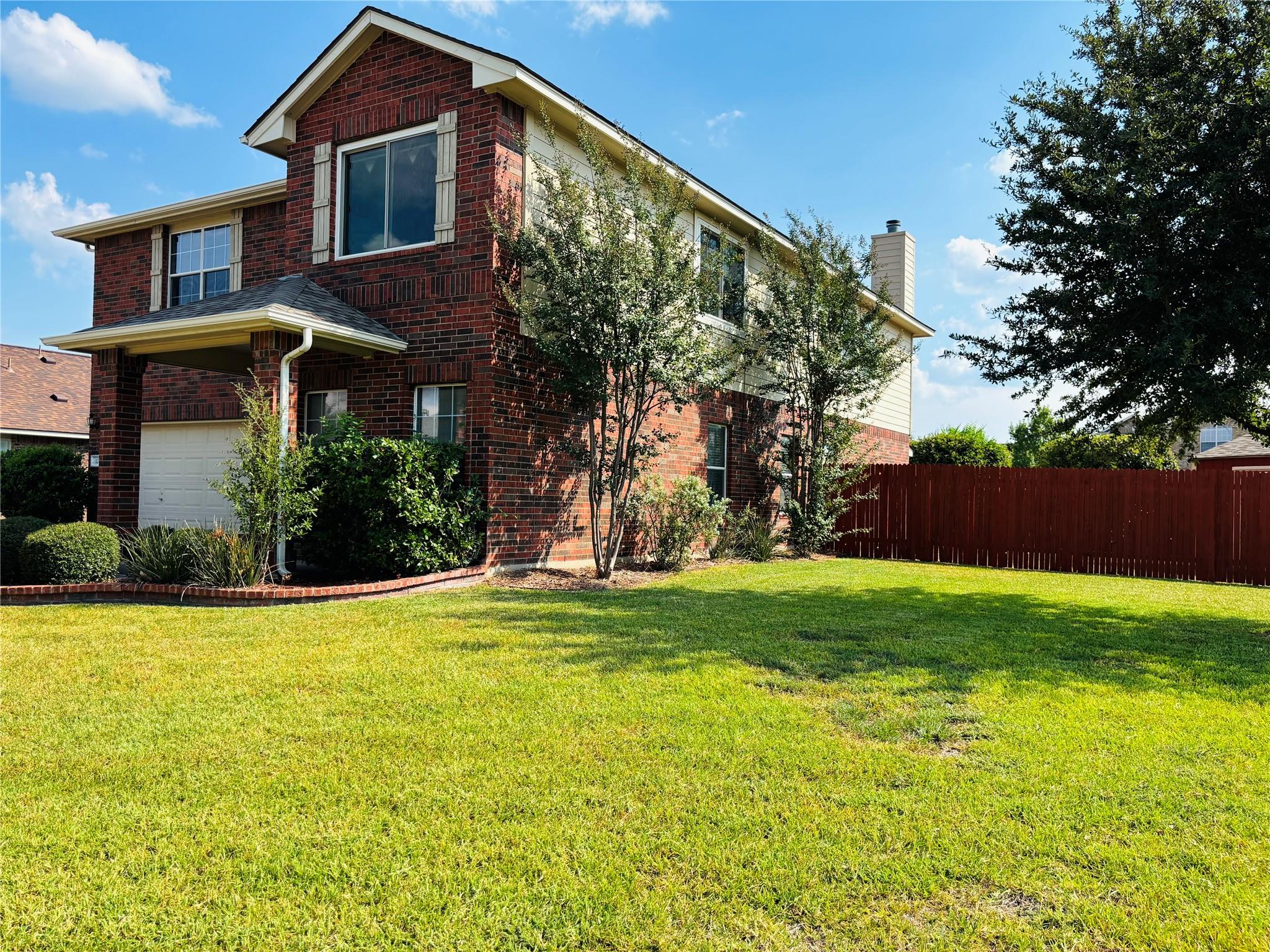 124 Dove Song DR, Leander, TX 78641 photo 3