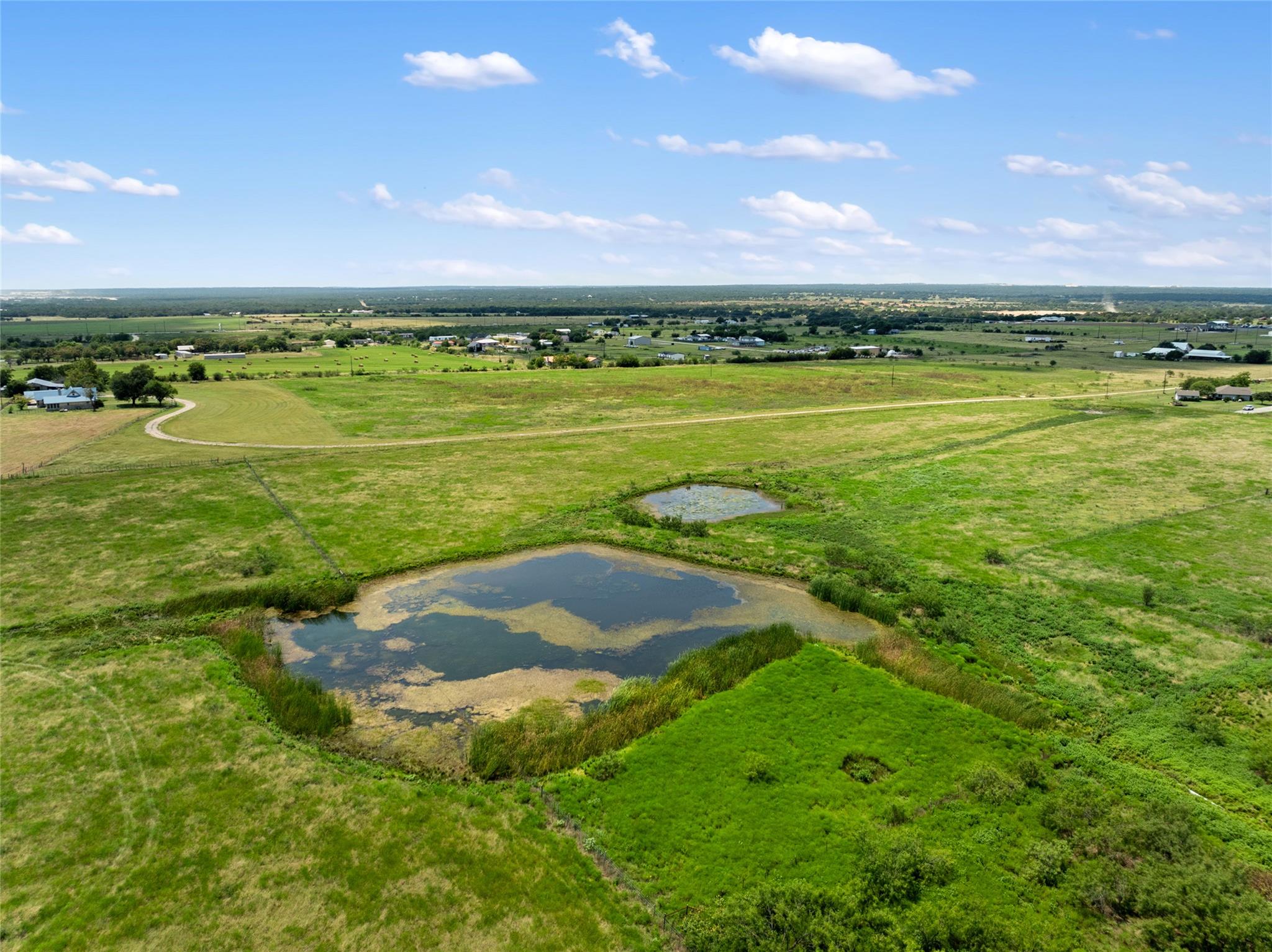 1775 County Road 305 RD, Jarrell, TX 76537 photo 5