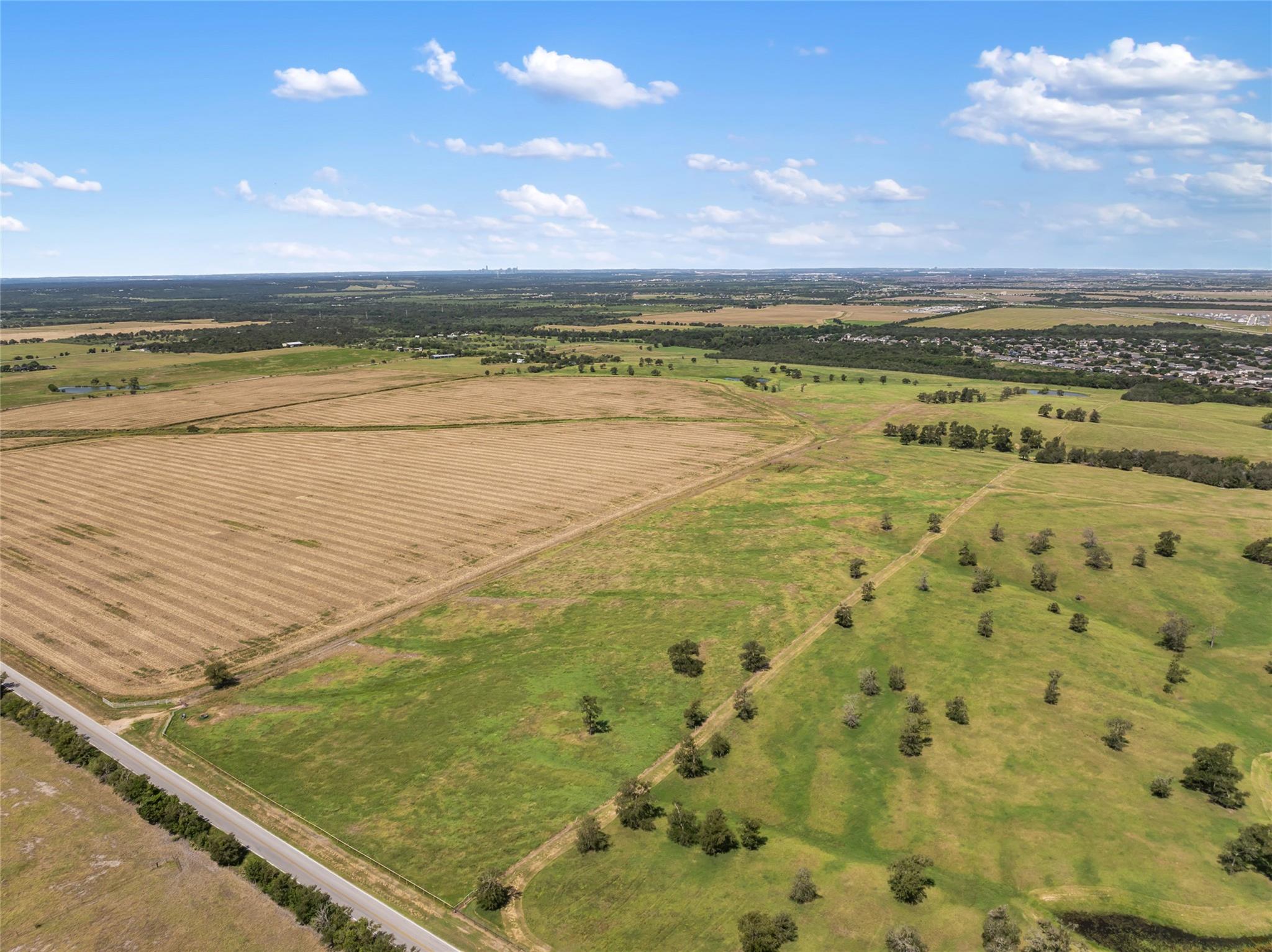 12500 County Line RD, Elgin, TX 78621 photo 5