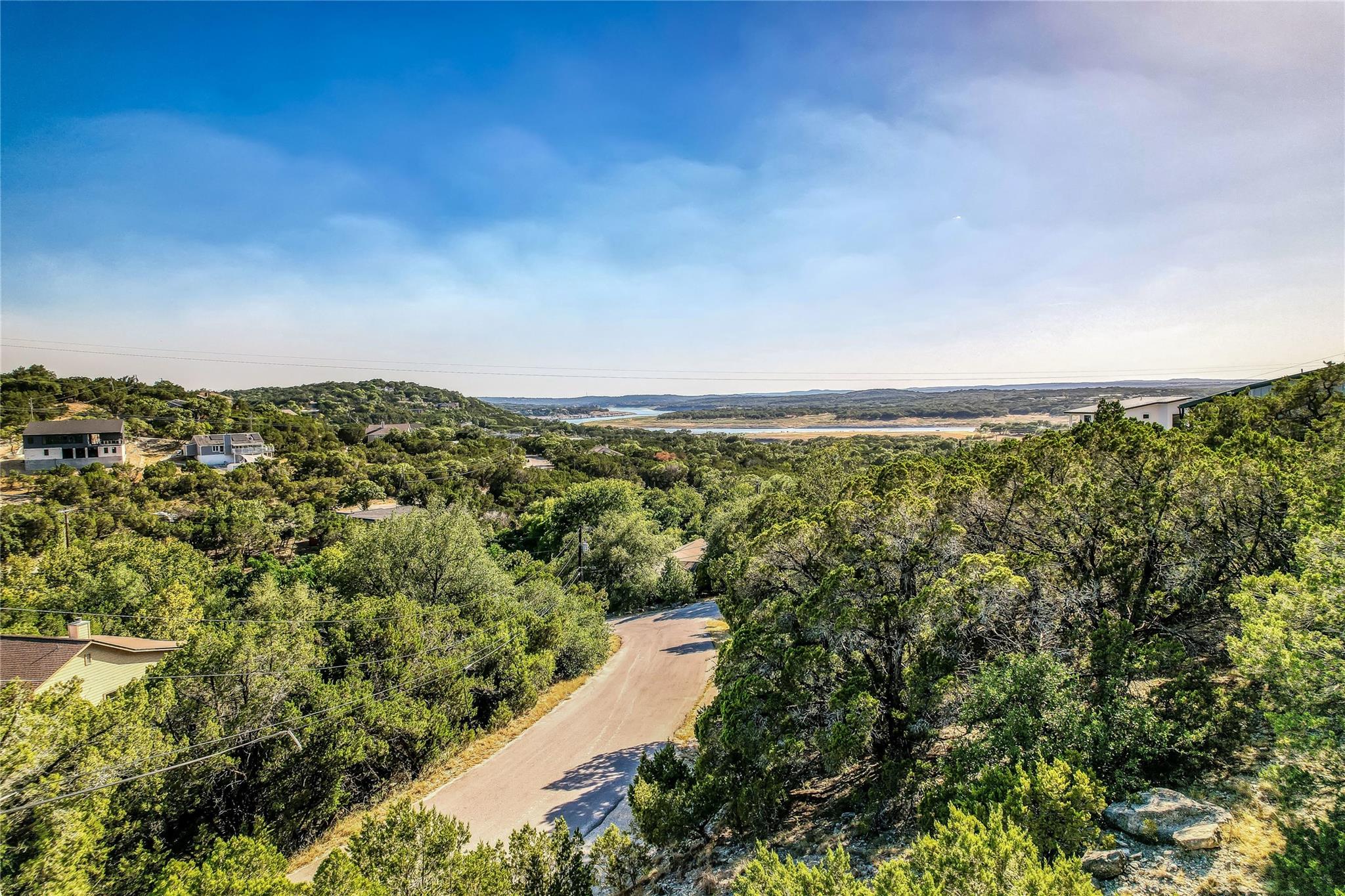 21010 Post Oak DR, Lago Vista, TX 78645 photo 2