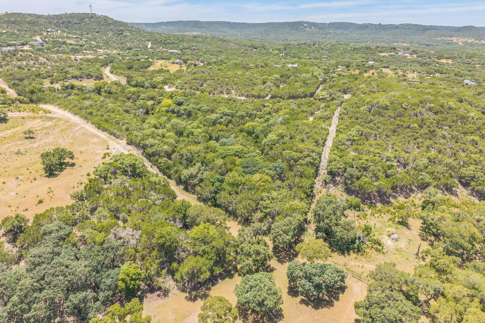 0 Live Oak PL, Pipe Creek, TX 78063 photo 2