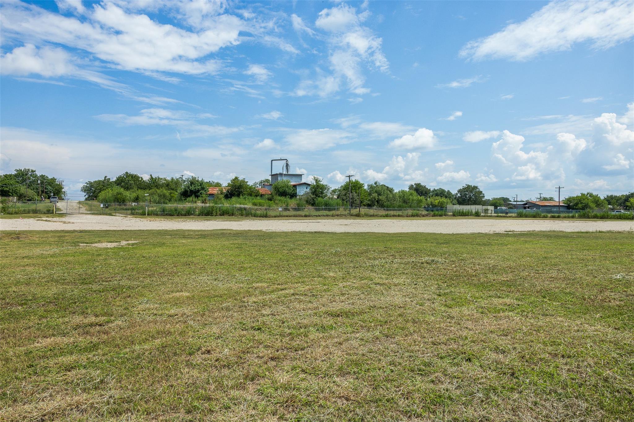 TBD TRACT 6 S TITUS ST, Giddings, TX 78942 photo 4