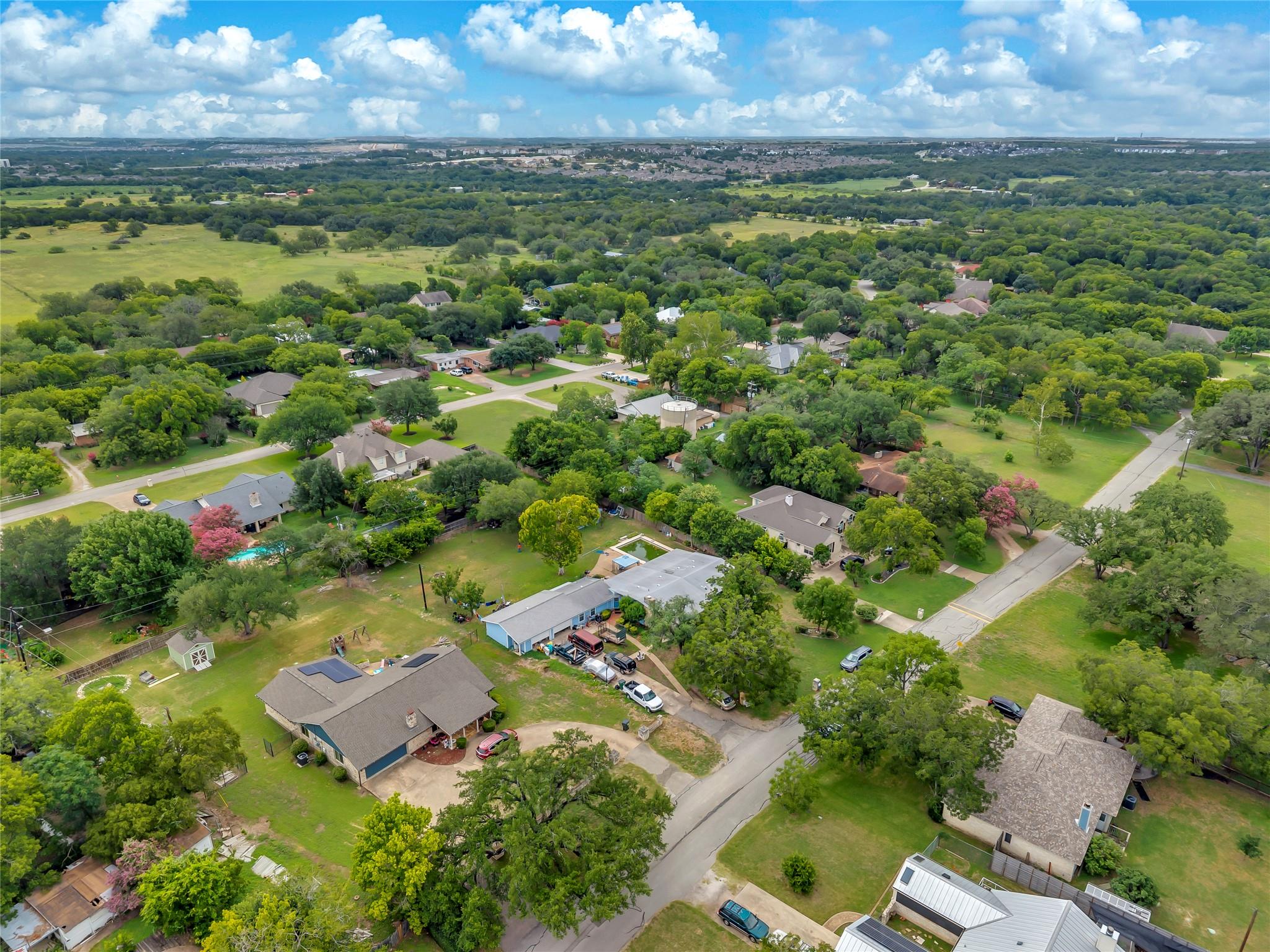 11909 Bluebonnet LN, Manchaca, TX 78652 photo 3