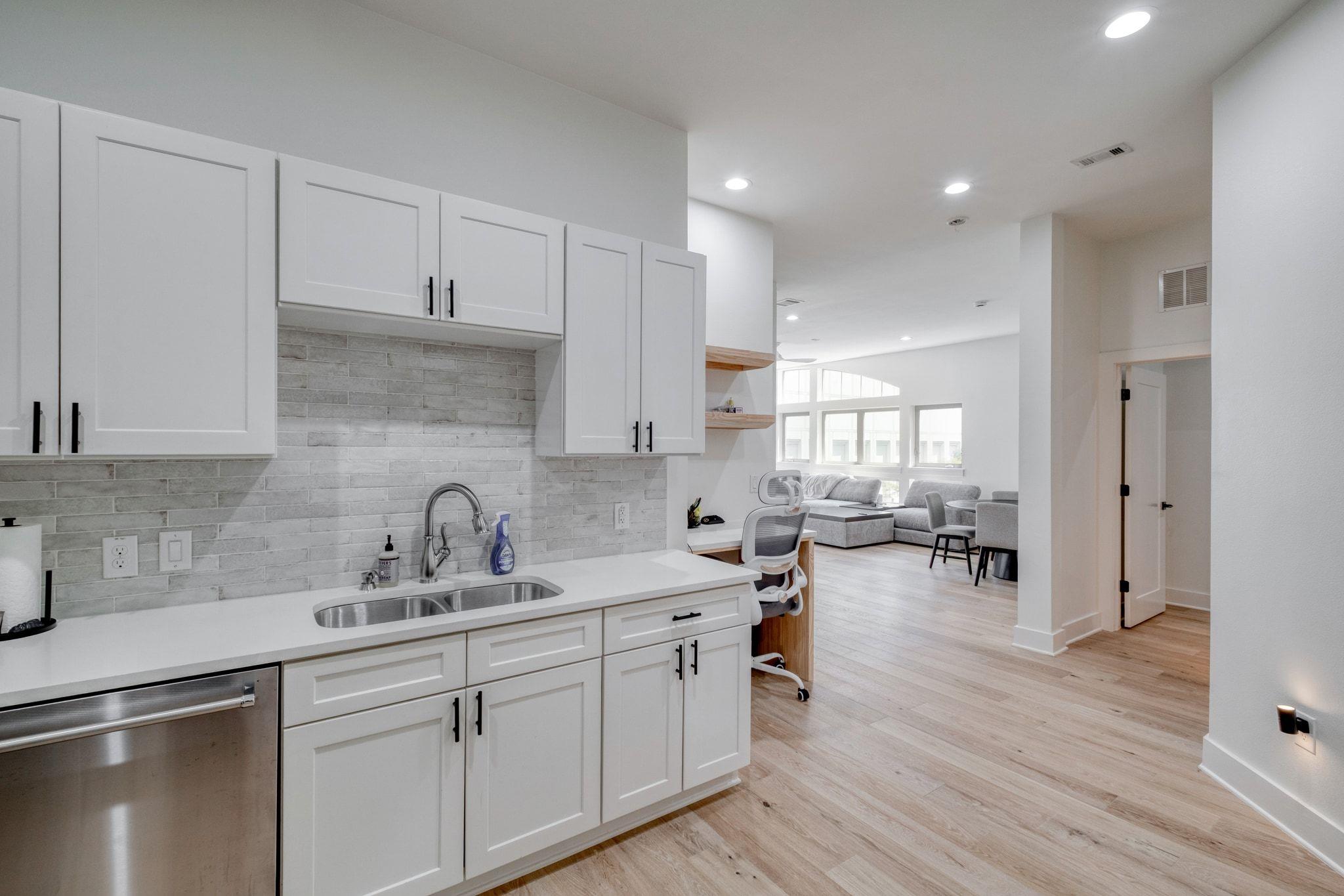 908 Nueces ST #48, Austin, TX 78701 photo 5
