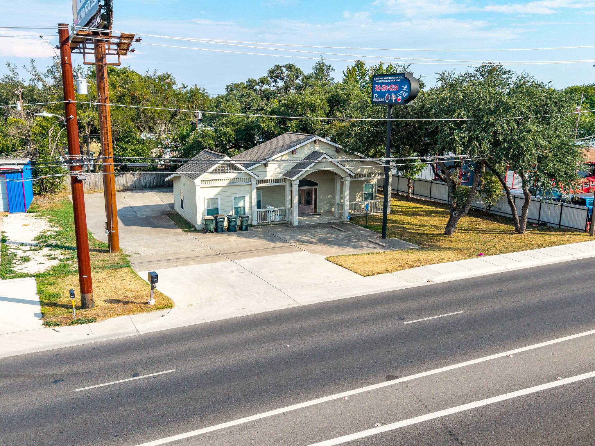 1712 Interstate 35 Freeway, San Marcos, TX 78666 photo 2