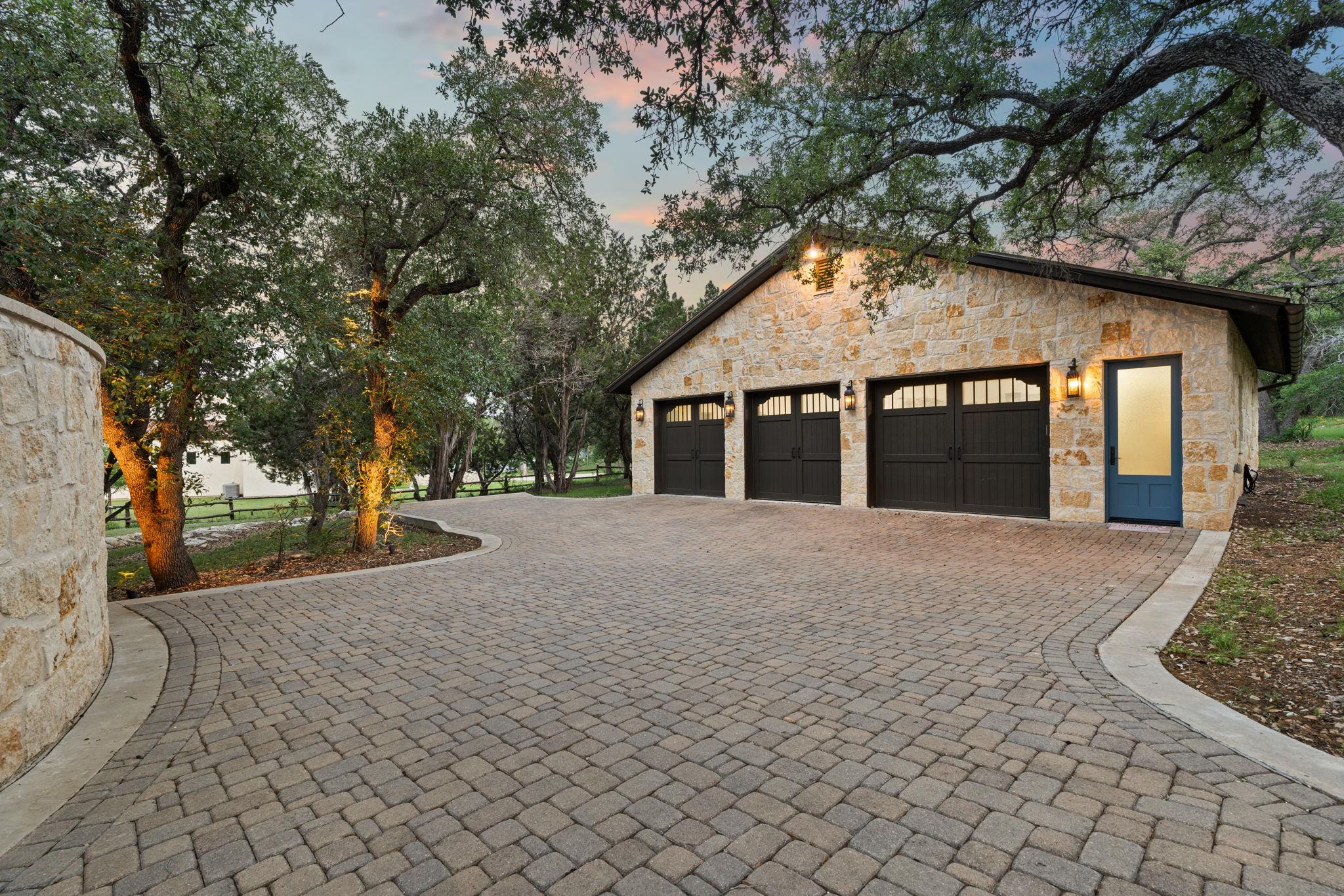 11941 Overlook PASS, Austin, TX 78738 photo 5