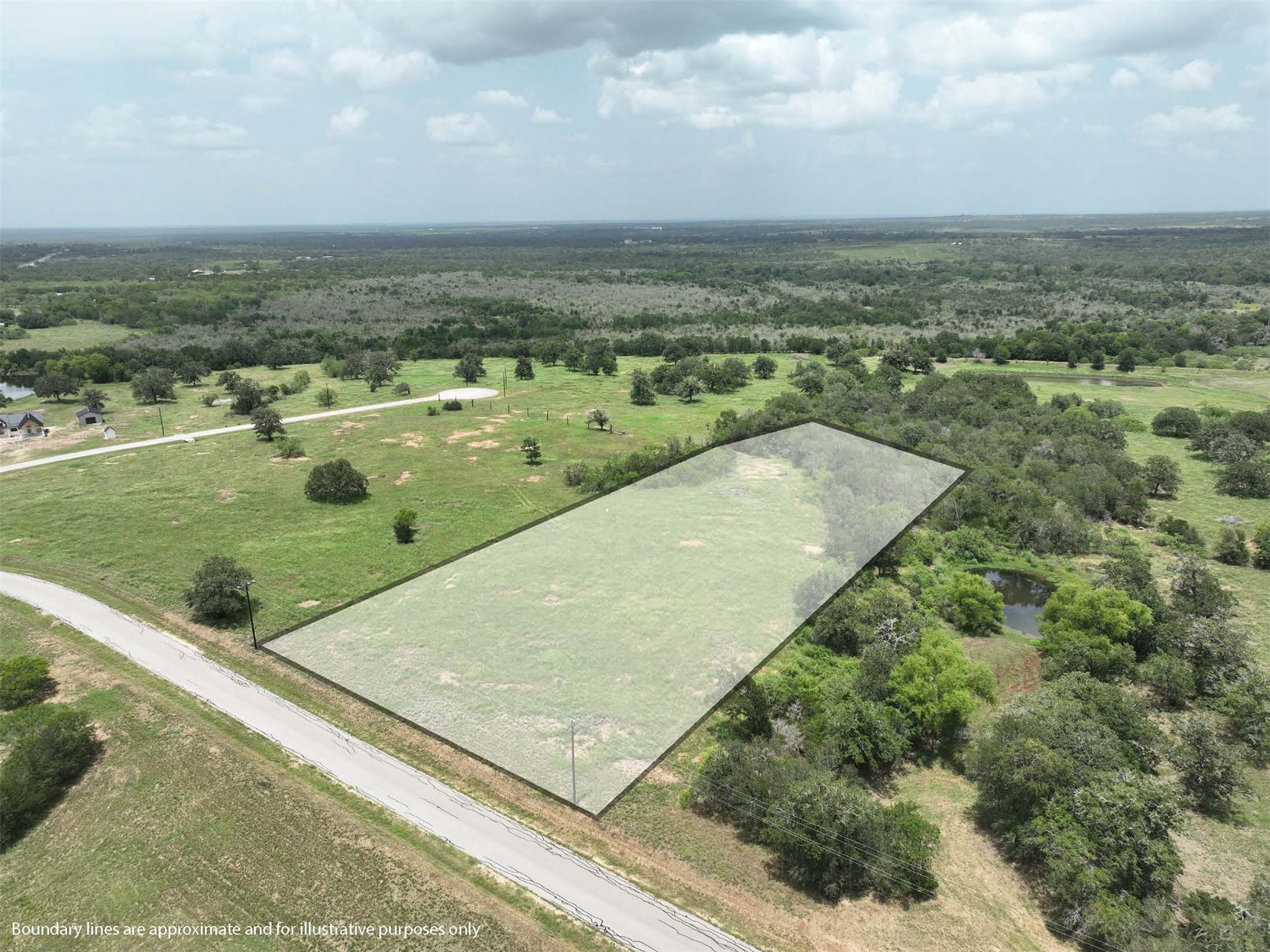 166 Sunny Day Dr, Red Rock, TX 78662 photo 2