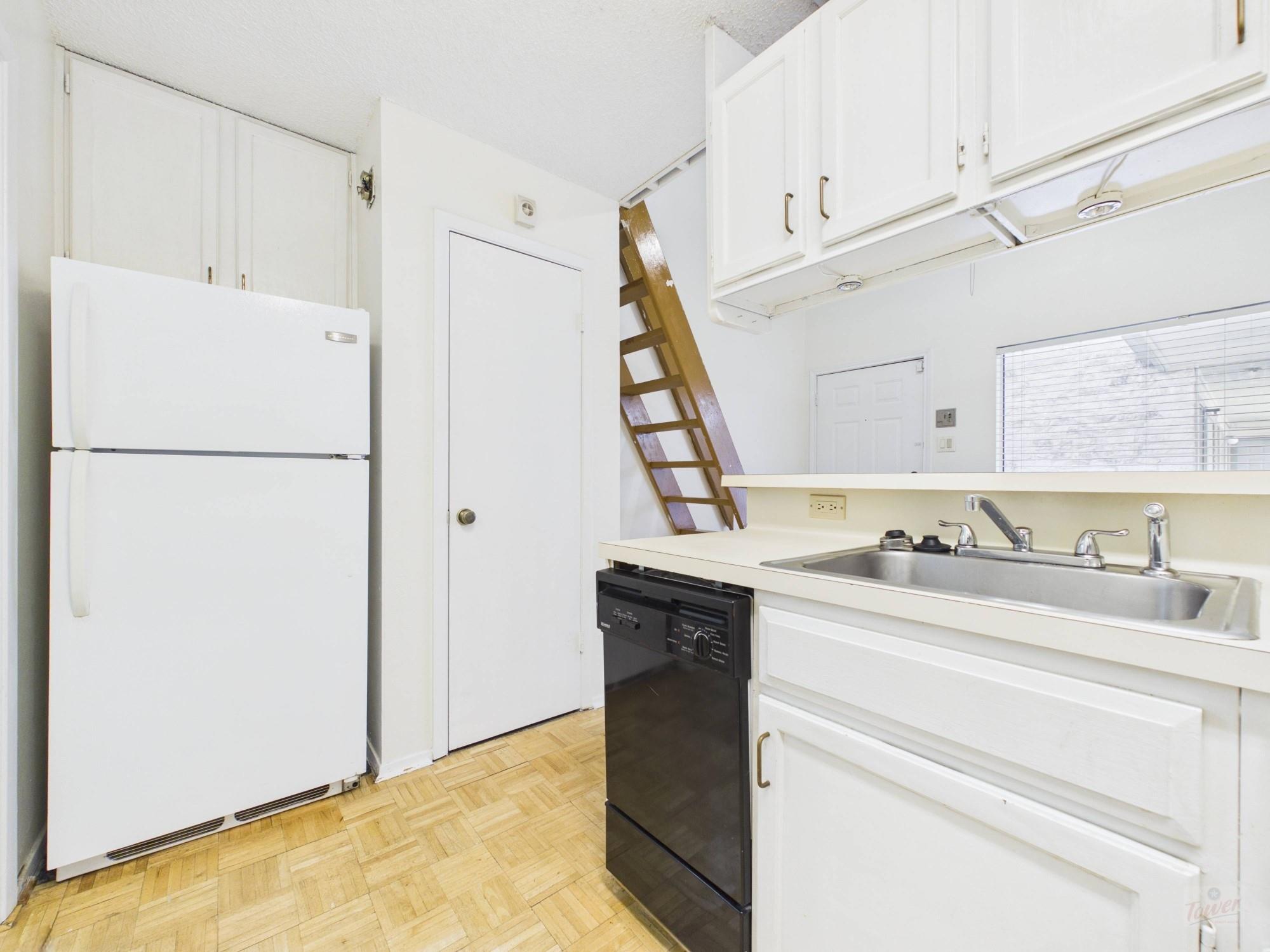 2815 Rio Grande ST #205, Austin, TX 78705 photo 5