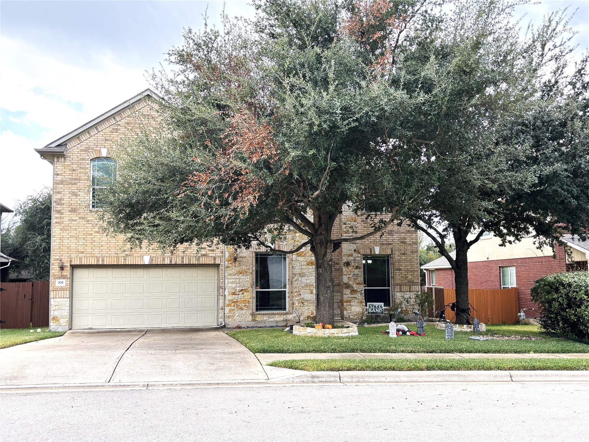 705 Frontier LN, Cedar Park, TX 78613 photo 2