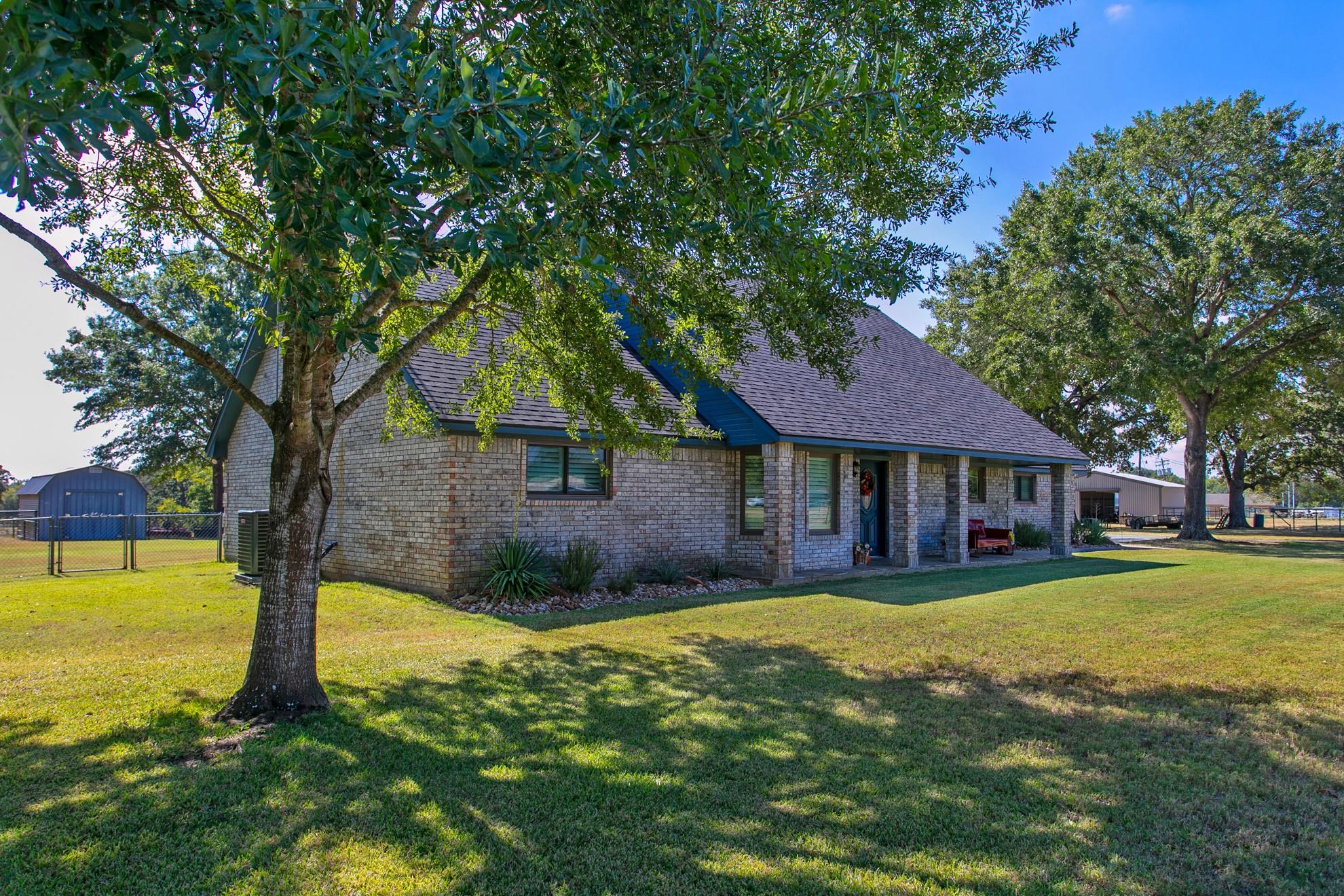 974 State Highway 21 Highway, Caldwell, TX 77836 photo 2