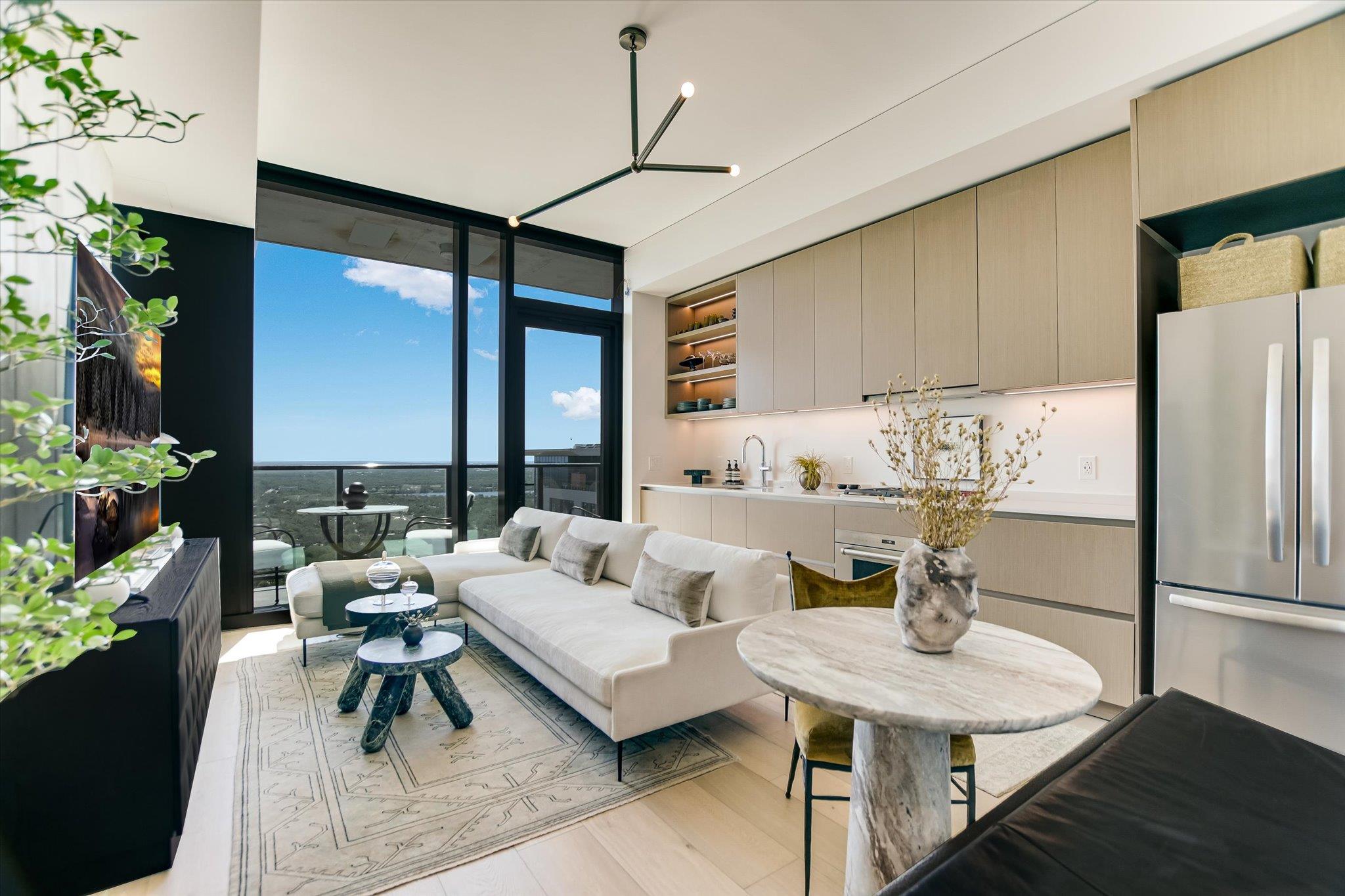 The Modern Austin Residences