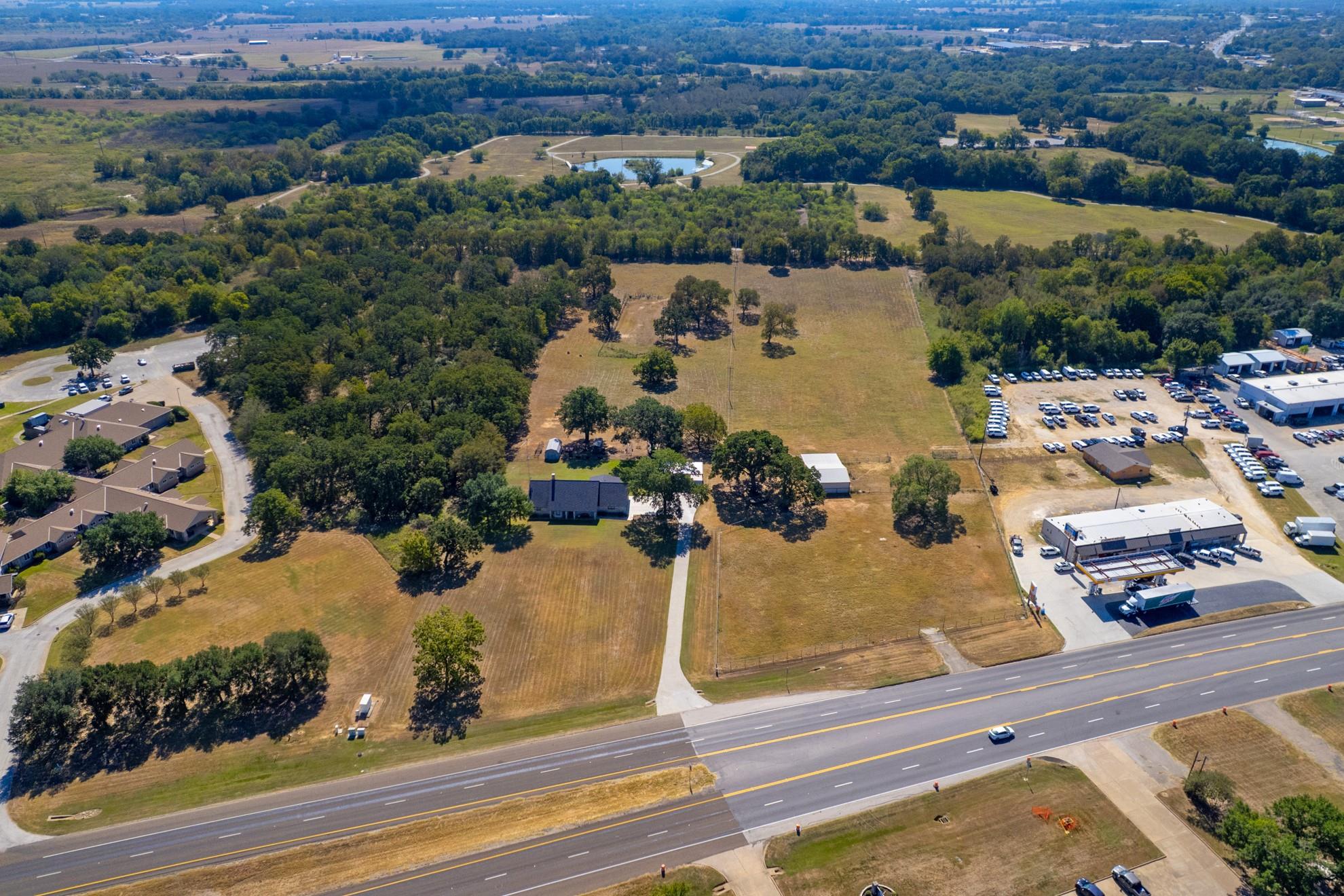 974 State Highway 21 E Highway, Caldwell, TX 77836 photo 2