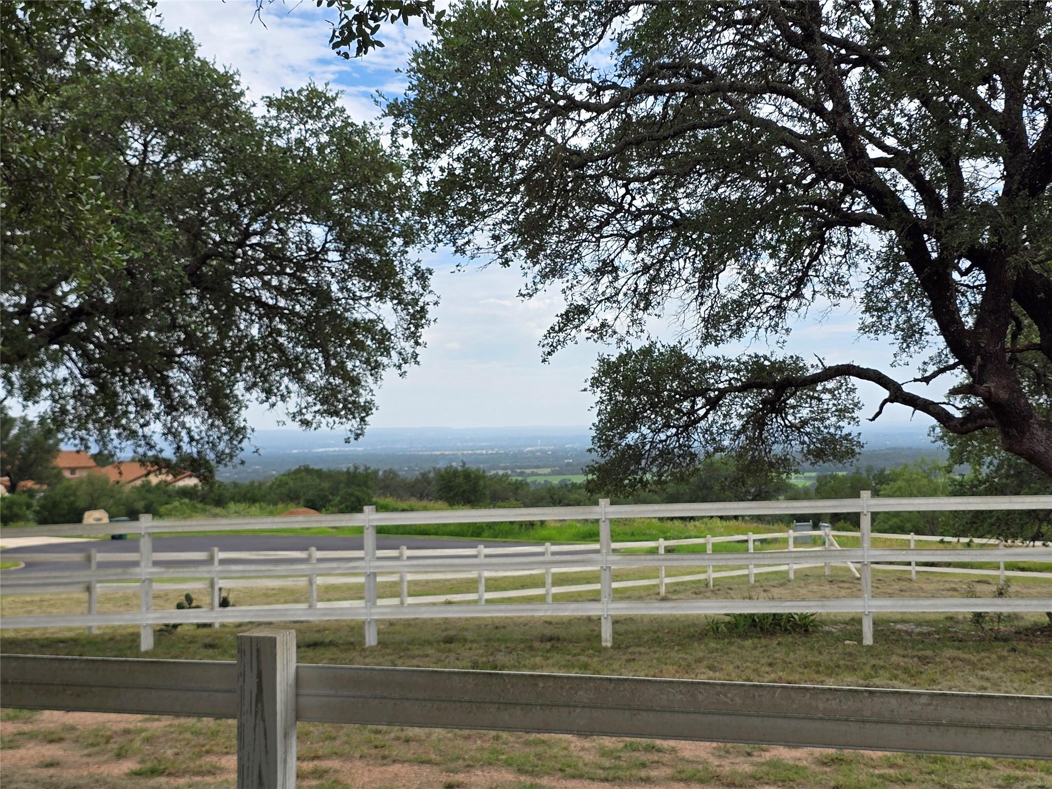 1251 Stone Mountain DR, Marble Falls, TX 78654 photo 5