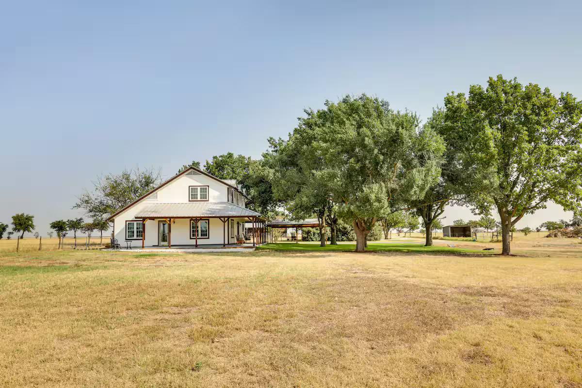 1616 County Road 463, Elgin, TX 78621 photo 4
