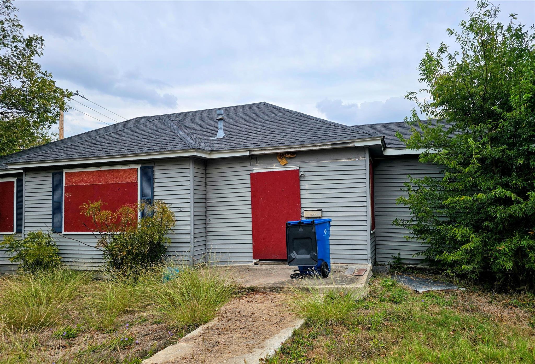 914 Porter &  901 W 5th, Taylor, TX 76574 photo 5
