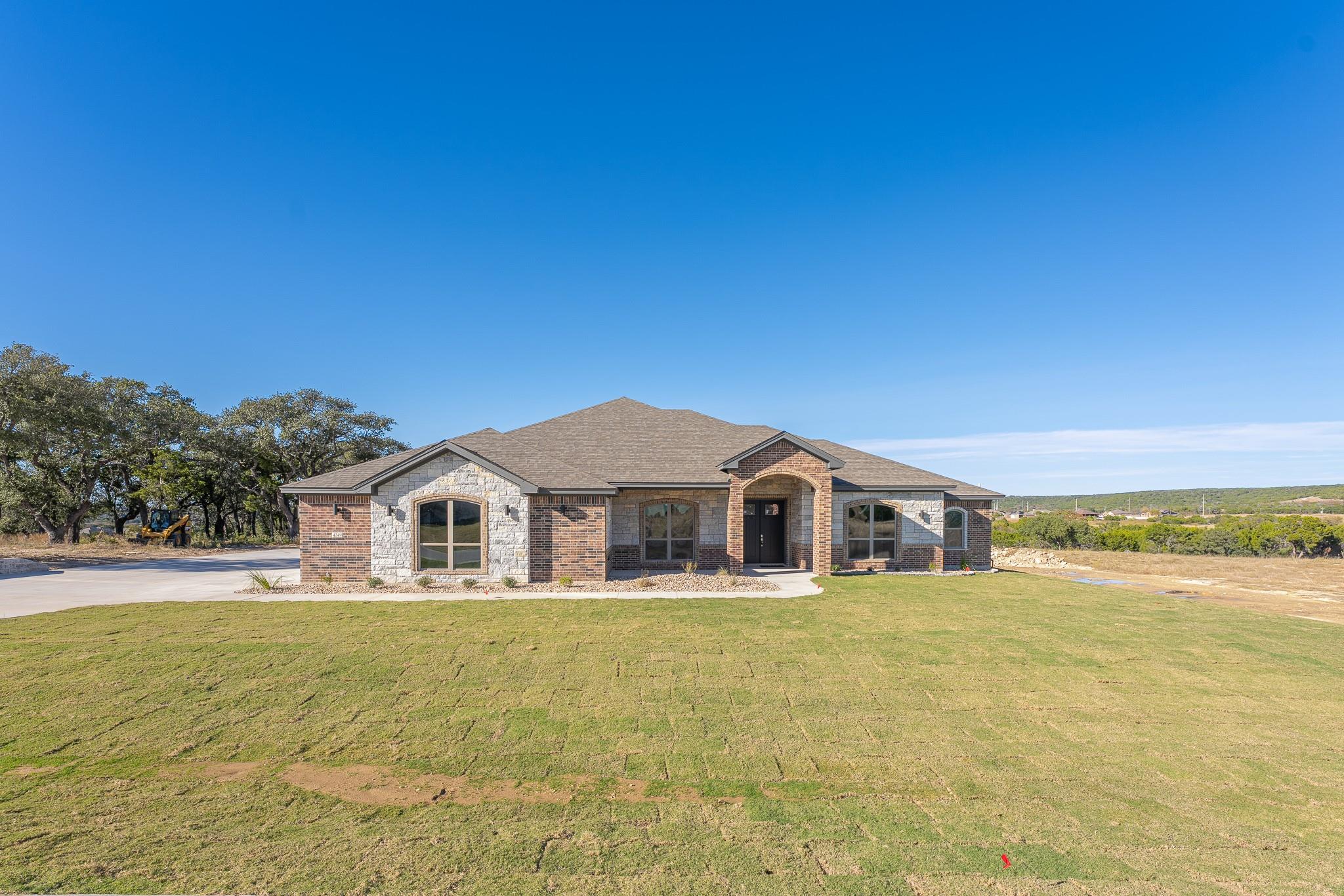 4249 Cold Springs RD, Kempner, TX 76539 photo 2