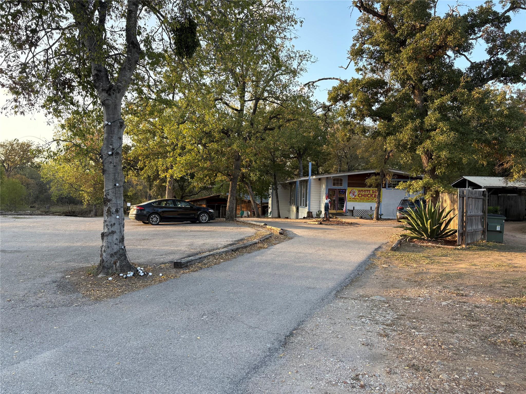 Rolling Oaks
